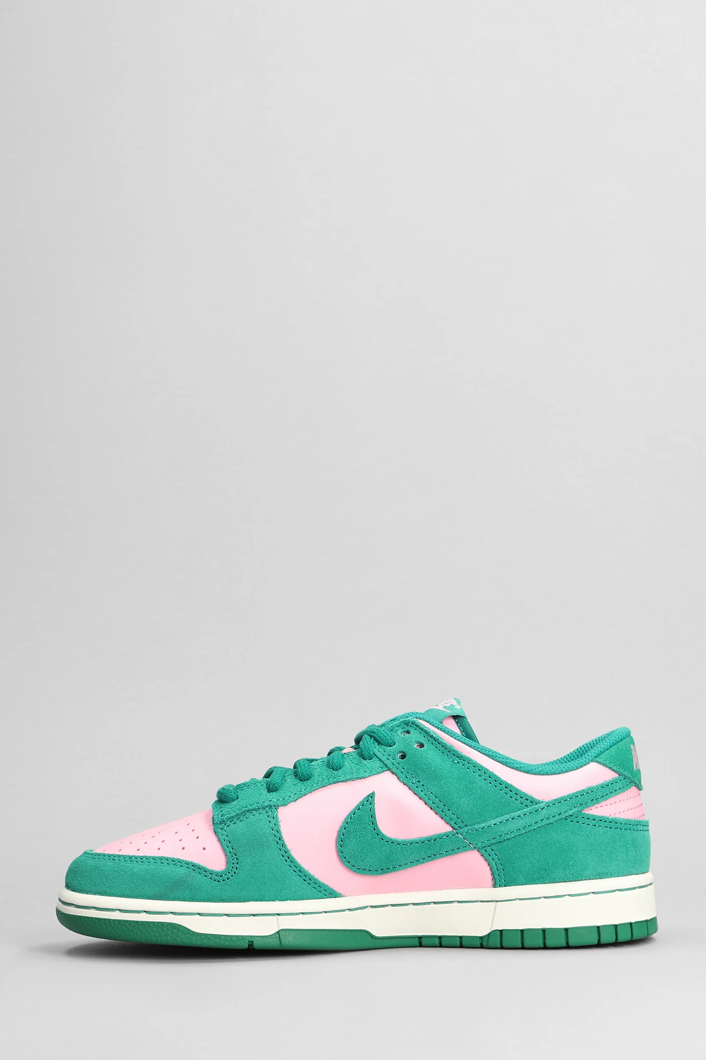 Dunk Low Sneakers in green suede and leather - Image 3