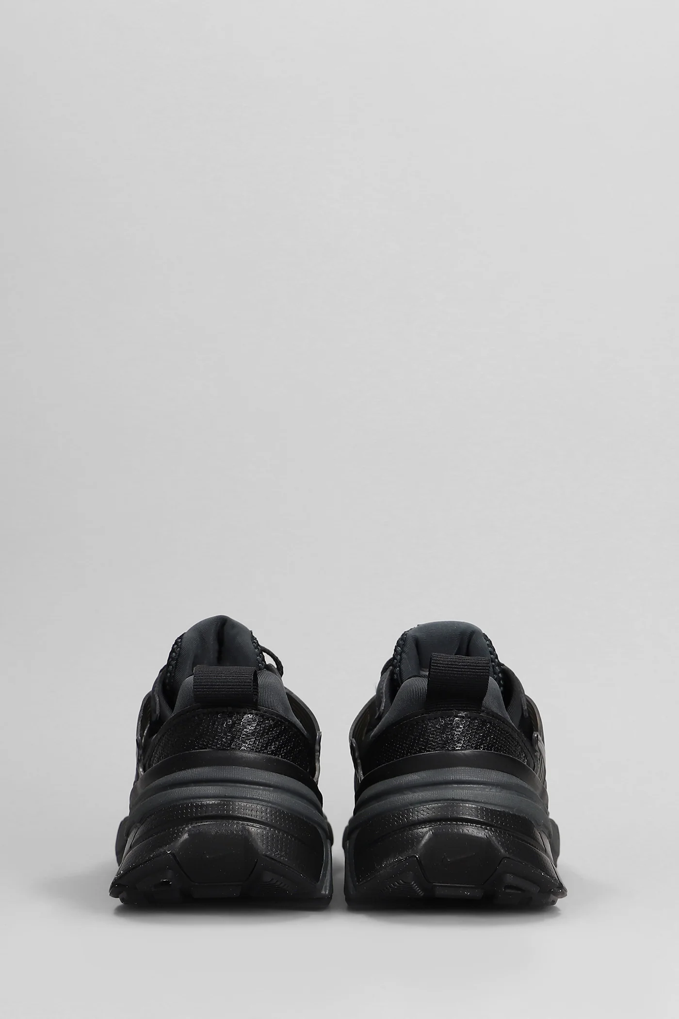 V2K Run Sneakers in black leather and fabric - Image 4