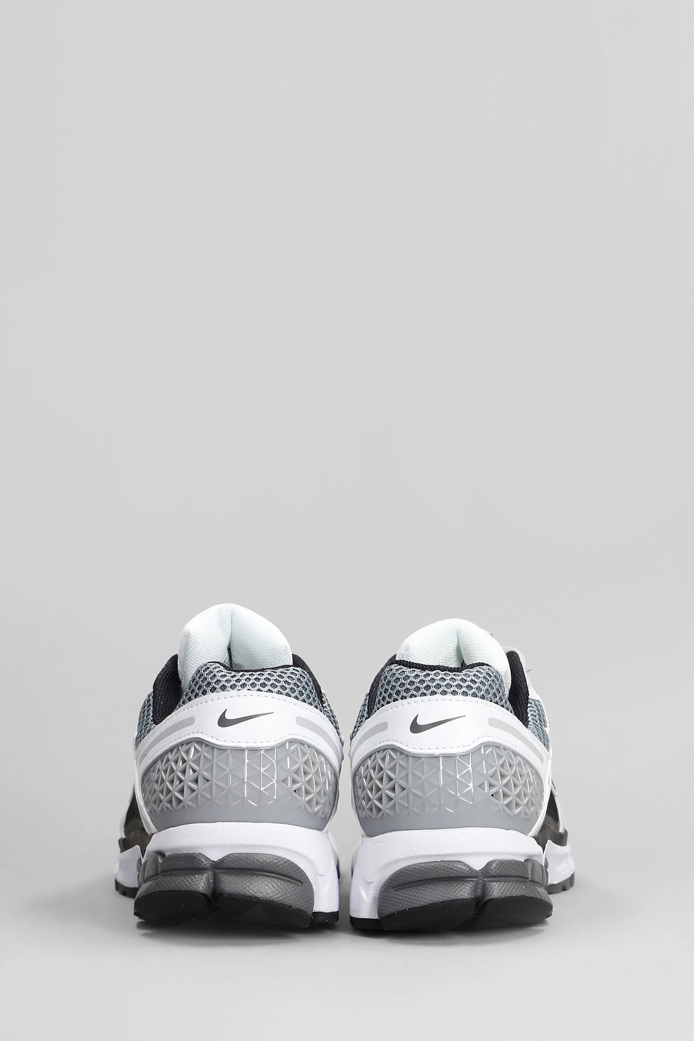 Zoom Vomero 5 Sneakers in grey leather and fabric - Image 4
