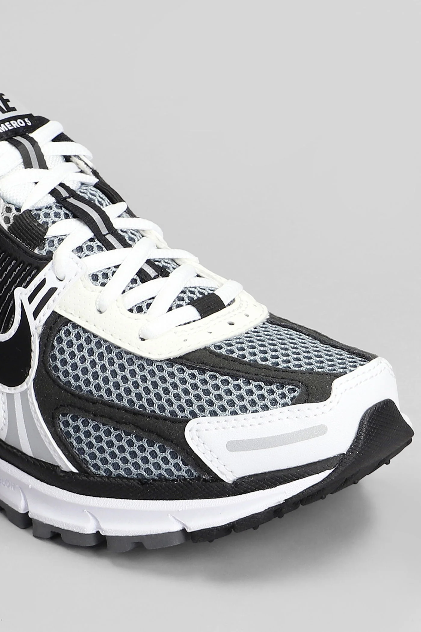 Zoom Vomero 5 Sneakers in grey leather and fabric - Image 5