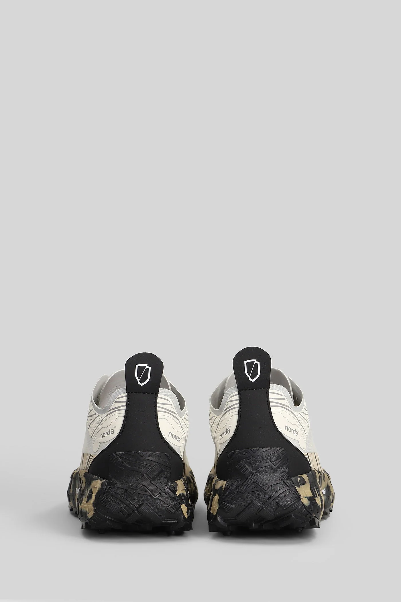 001A Sneakers in white fabric - Image 4