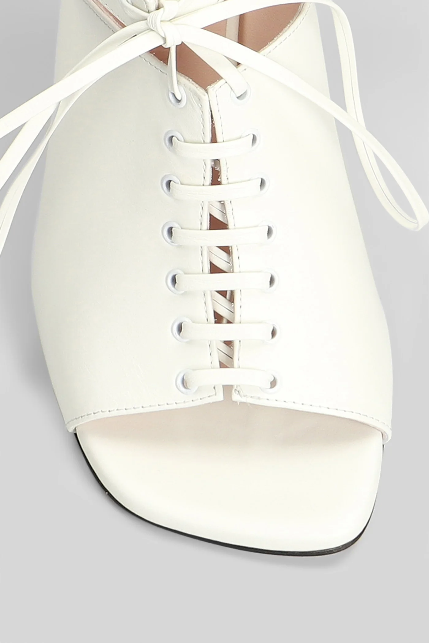 Sandals in white leather - Image 5