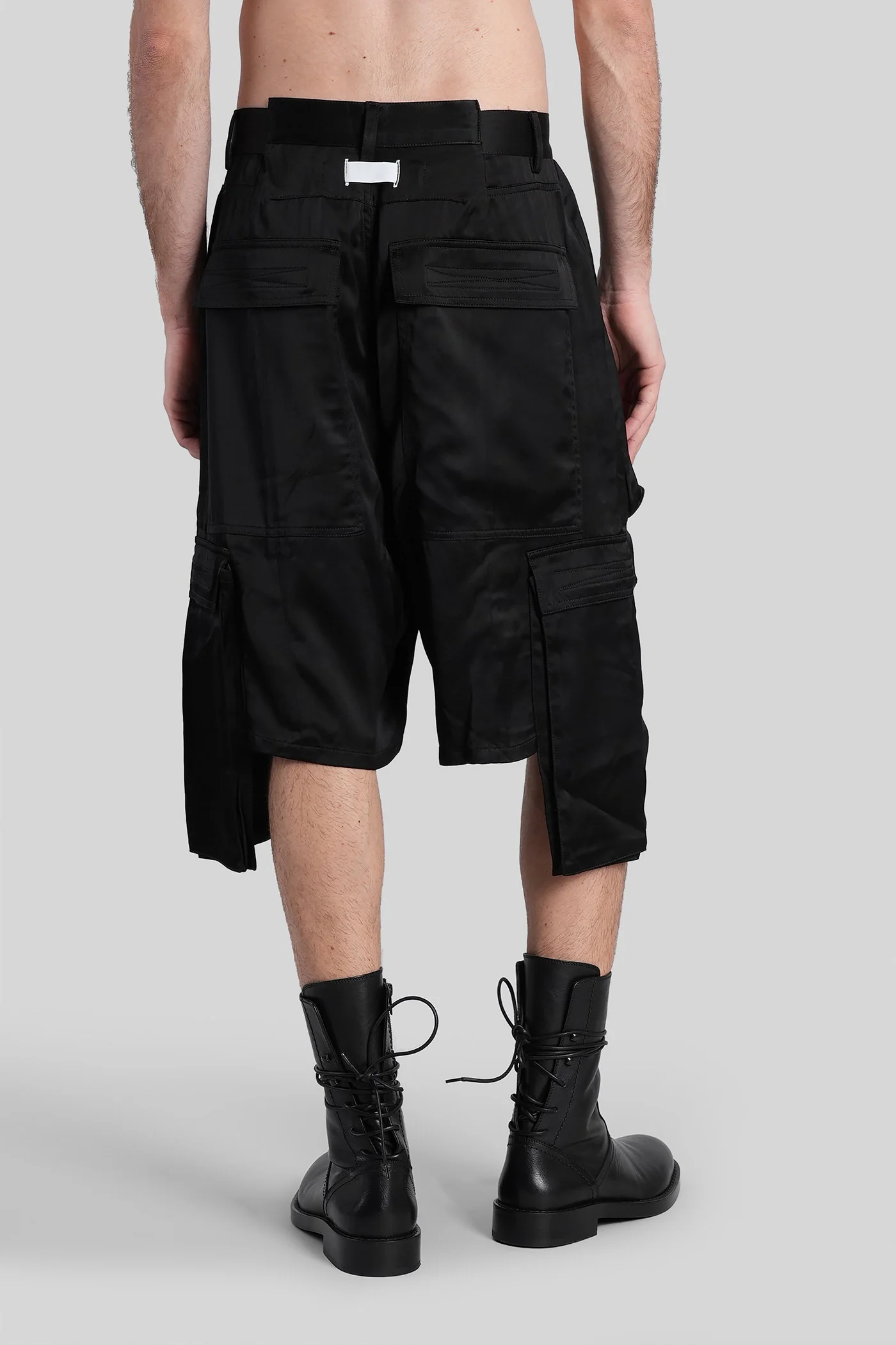 Shorts in black viscose - Image 3