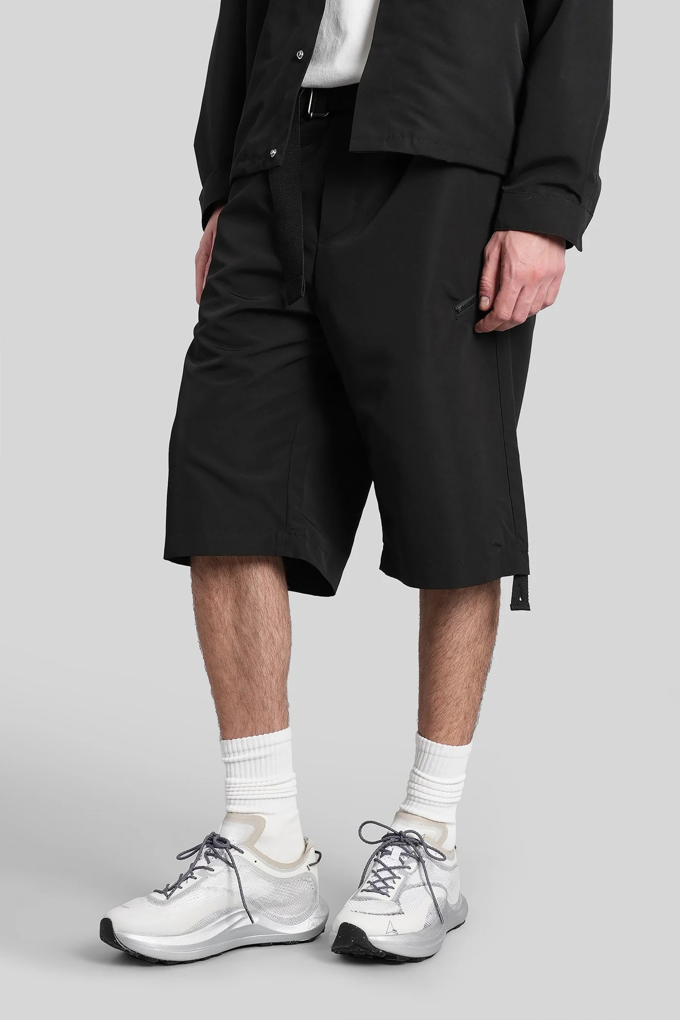 Shorts in black polyester - Image 4