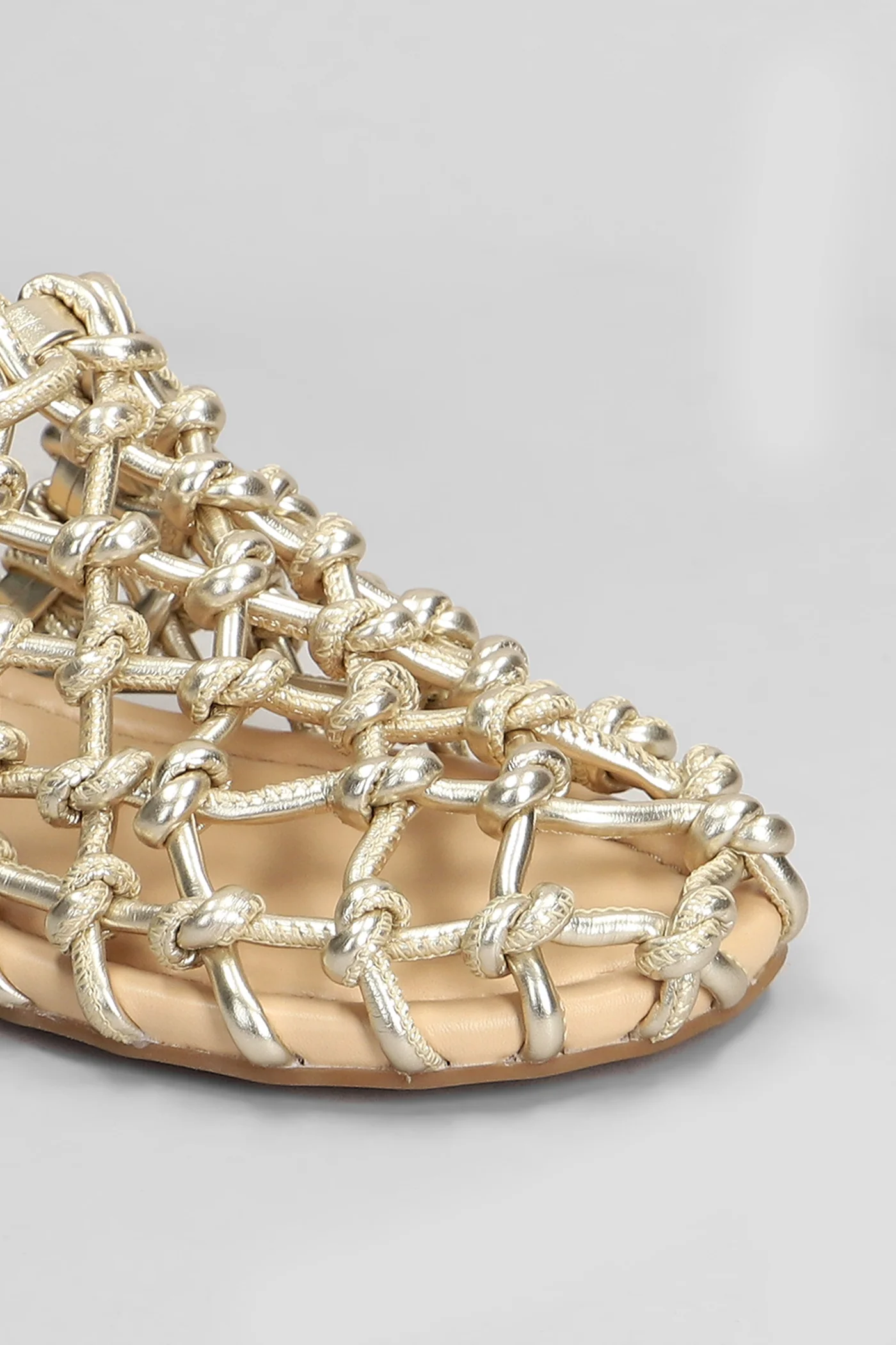 Nour Slipper-Mule in platinum leather - Image 5