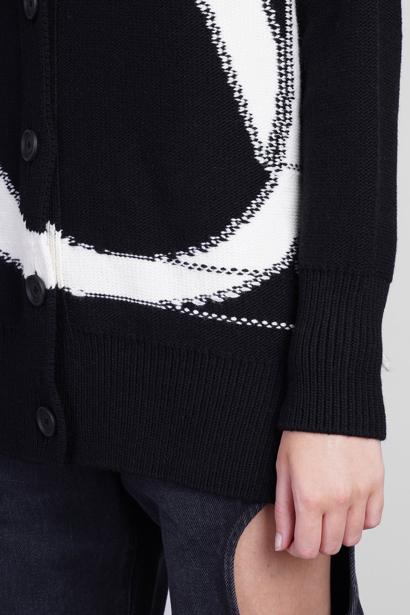Cardigan in black wool - Image 5