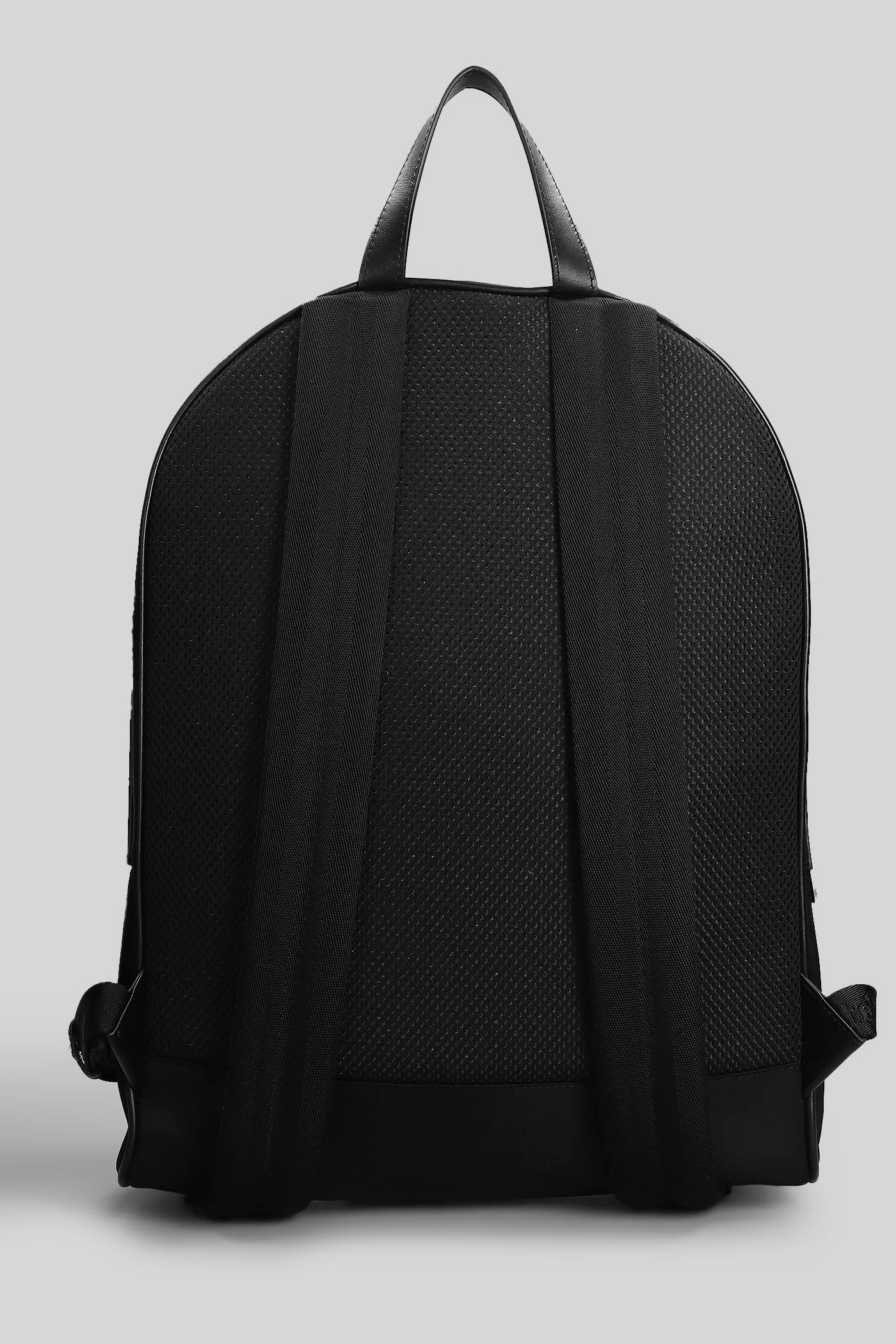 Core round backpack Backpack in black polyamide - Image 3