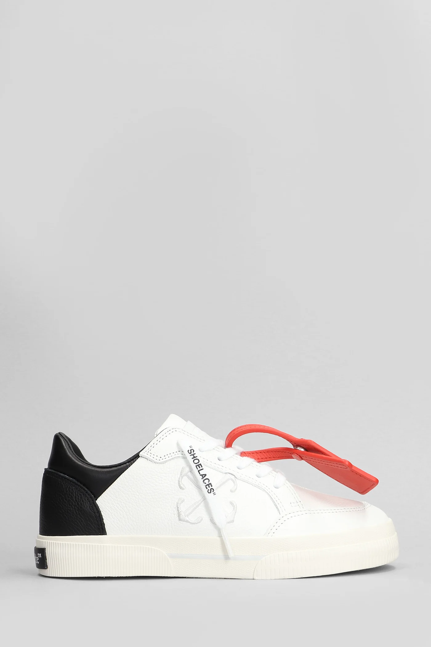 New low vulcanized Sneakers in white leather