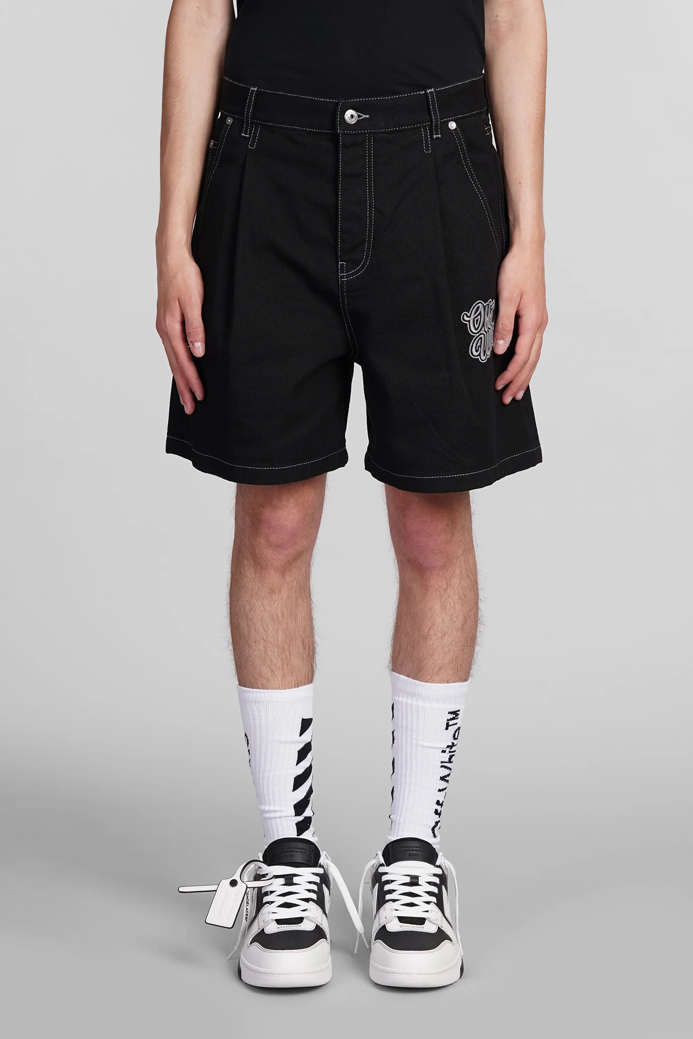 Shorts in black cotton