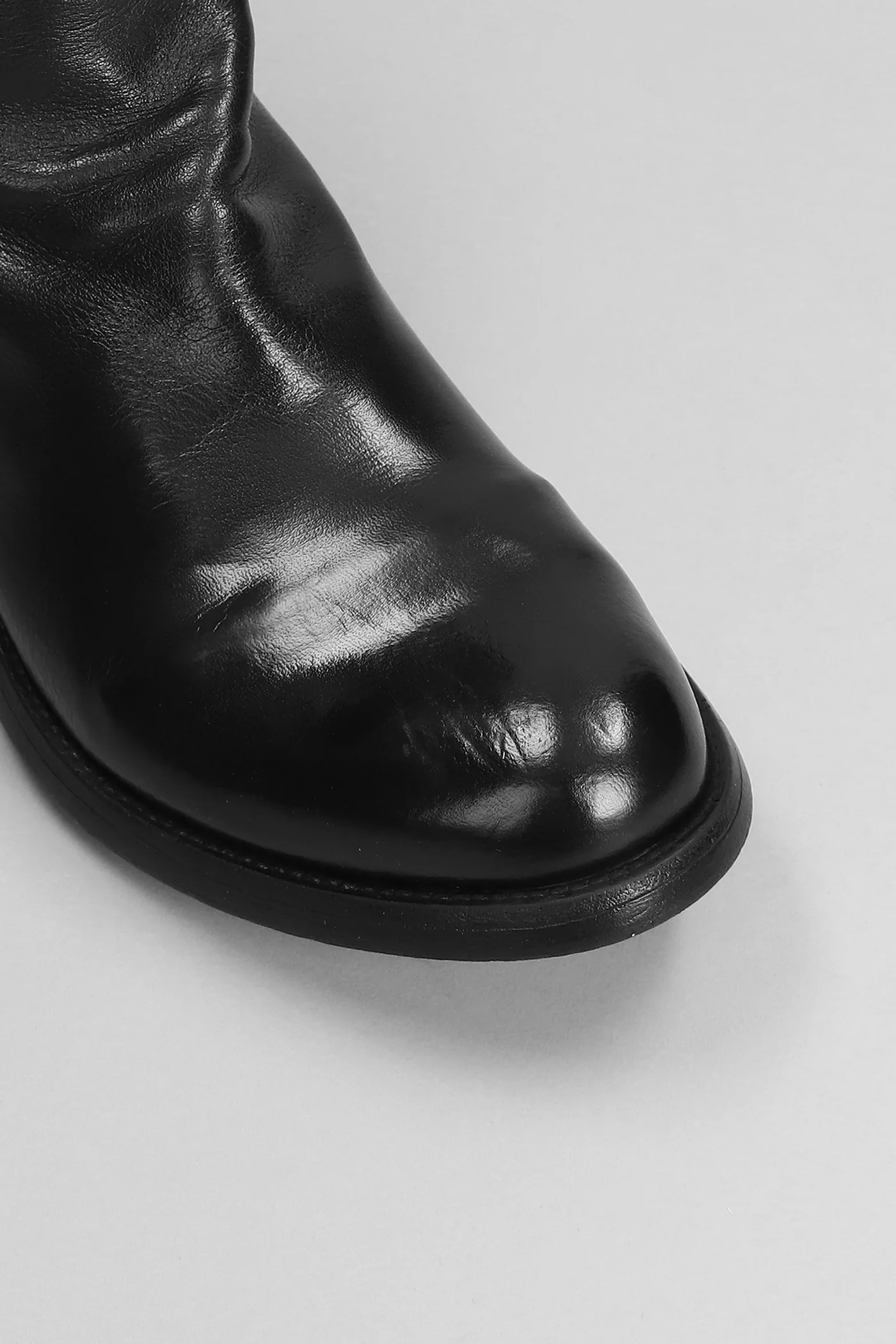 Hive 010 Ankle boots in black leather - Image 5