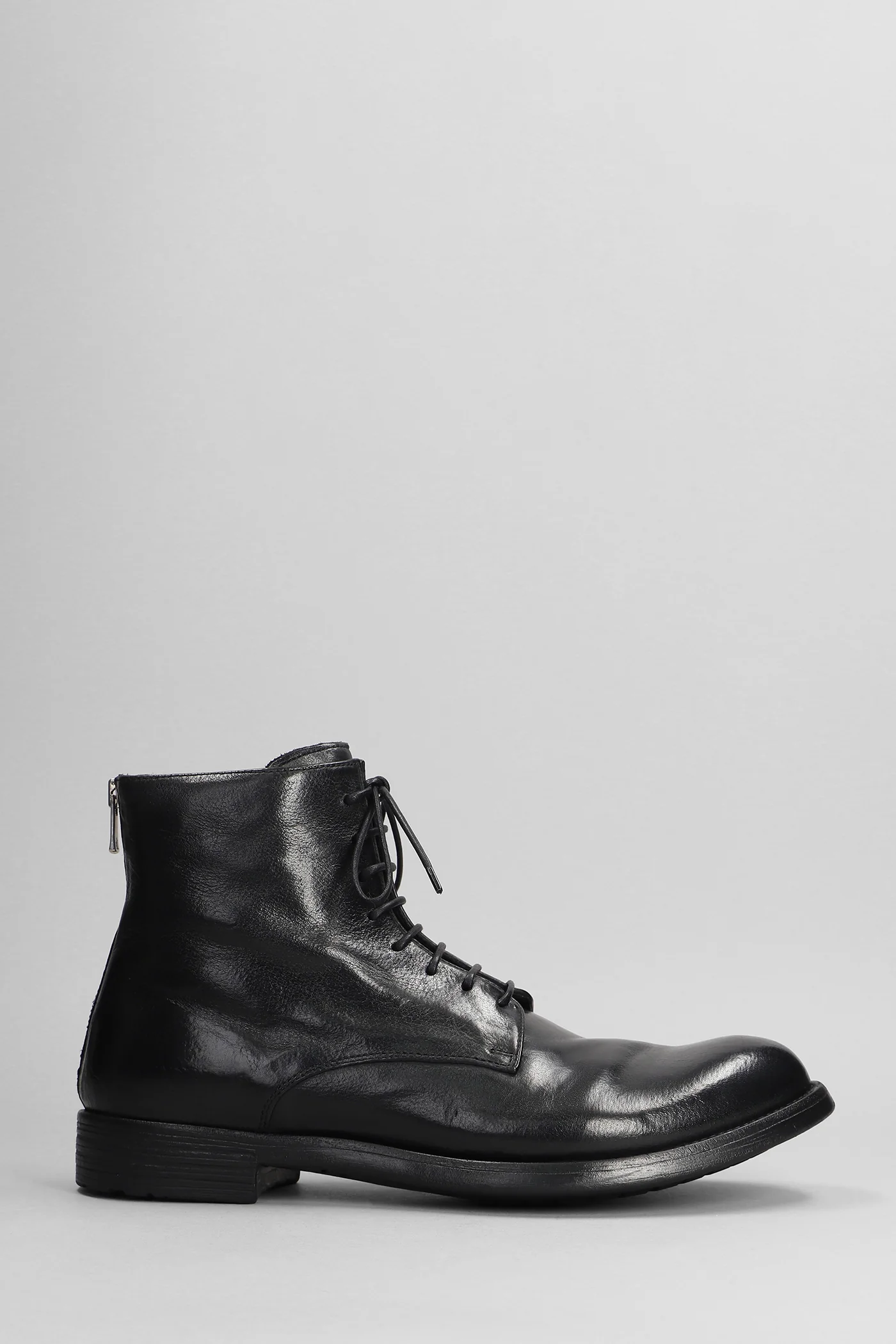 Hive 016 Ankle boots in black leather