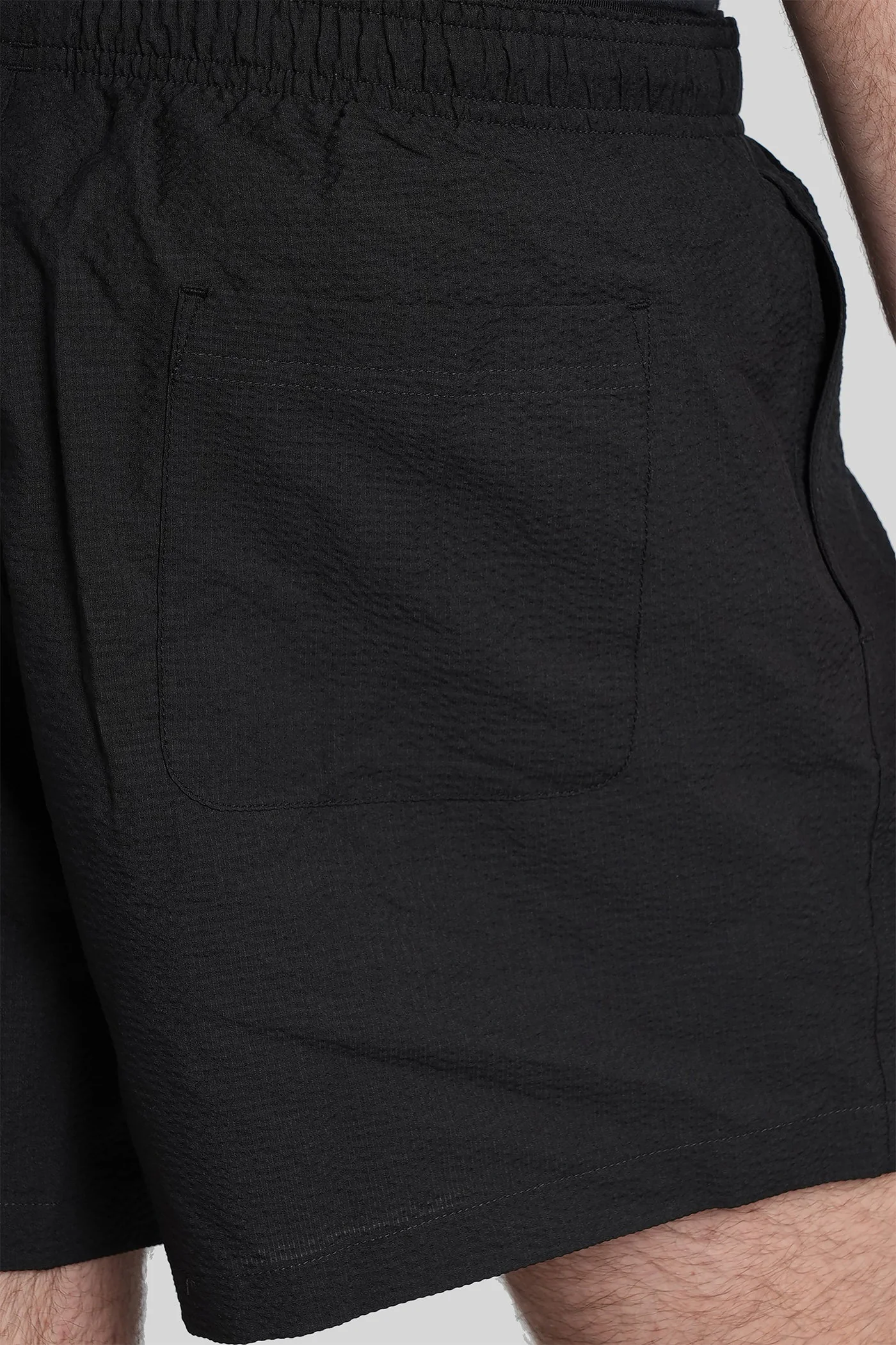 Boxer trunk Beachwear in black polyester - Image 5