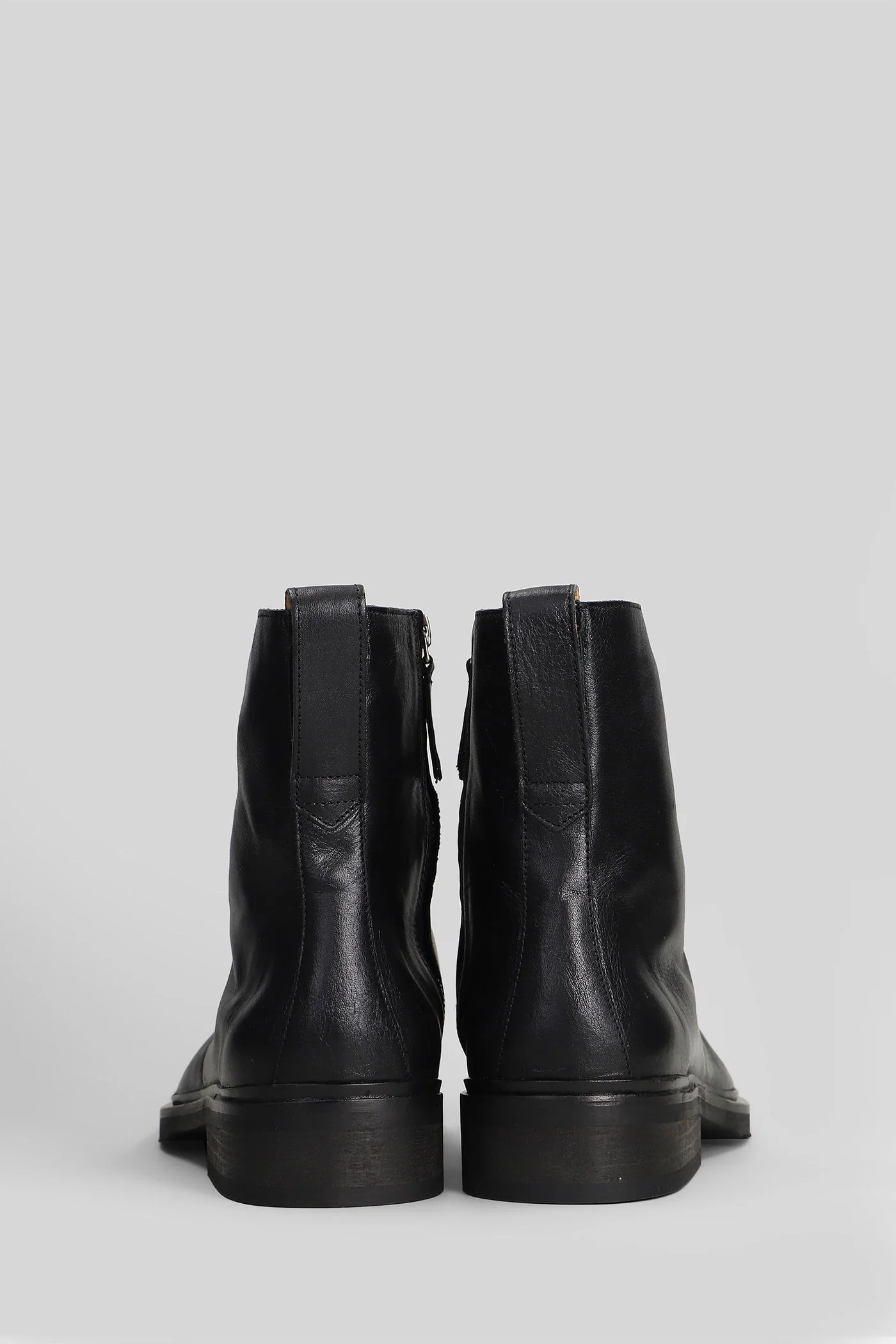 Diamond boot Ankle boots in black leather - Image 4
