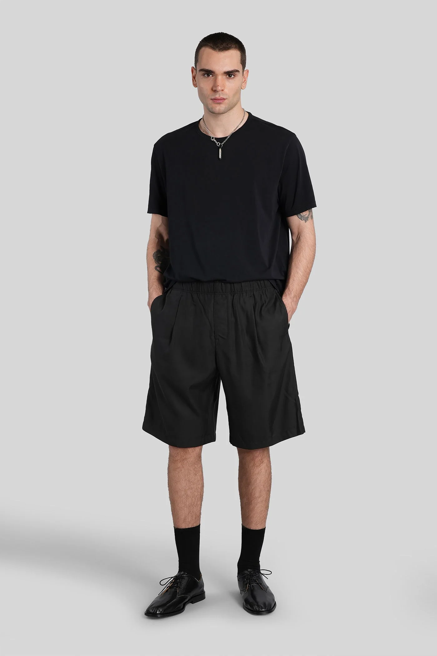Leisure short Shorts in black polyamide polyester - Image 2