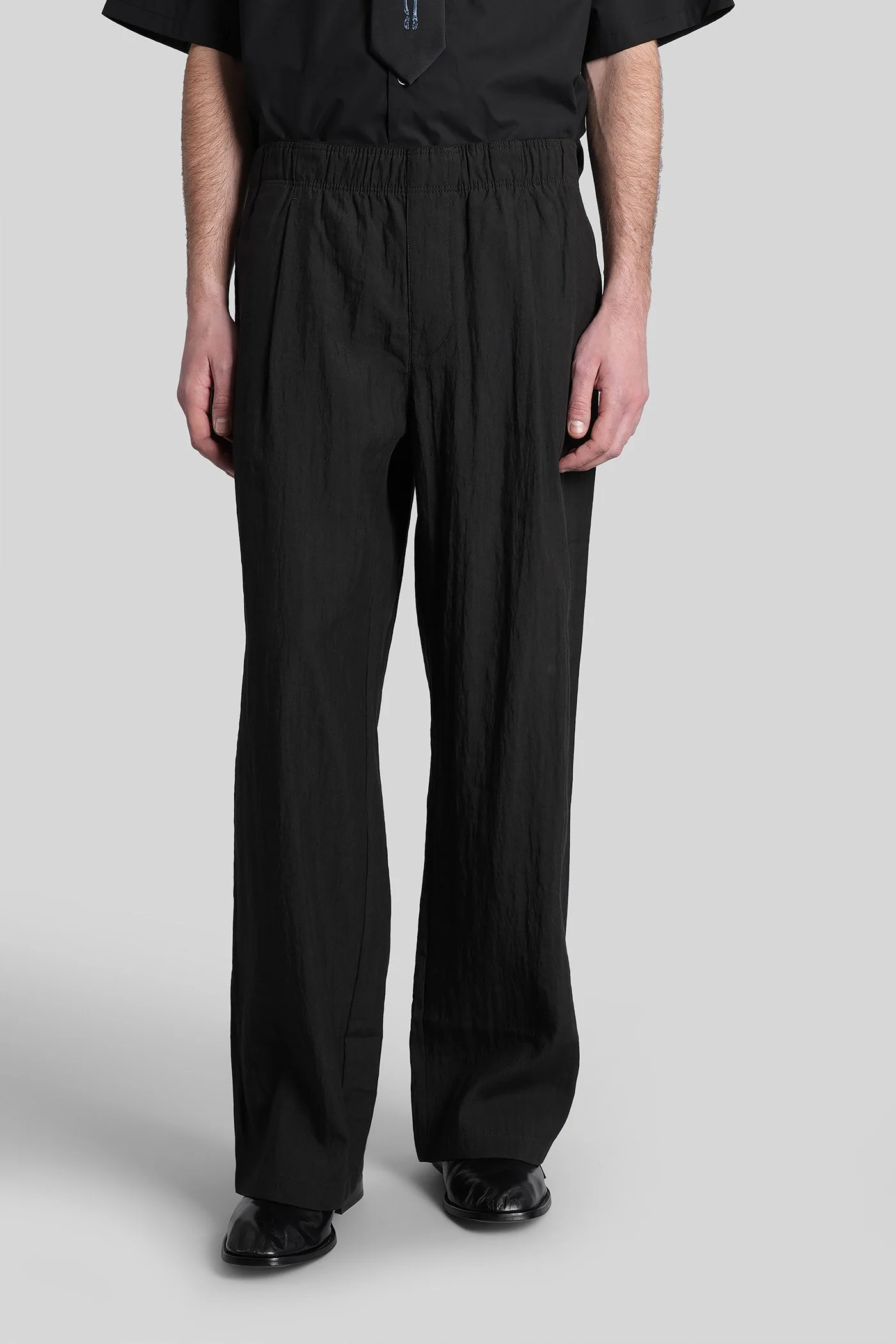 Leisure trouser Pants in black linen