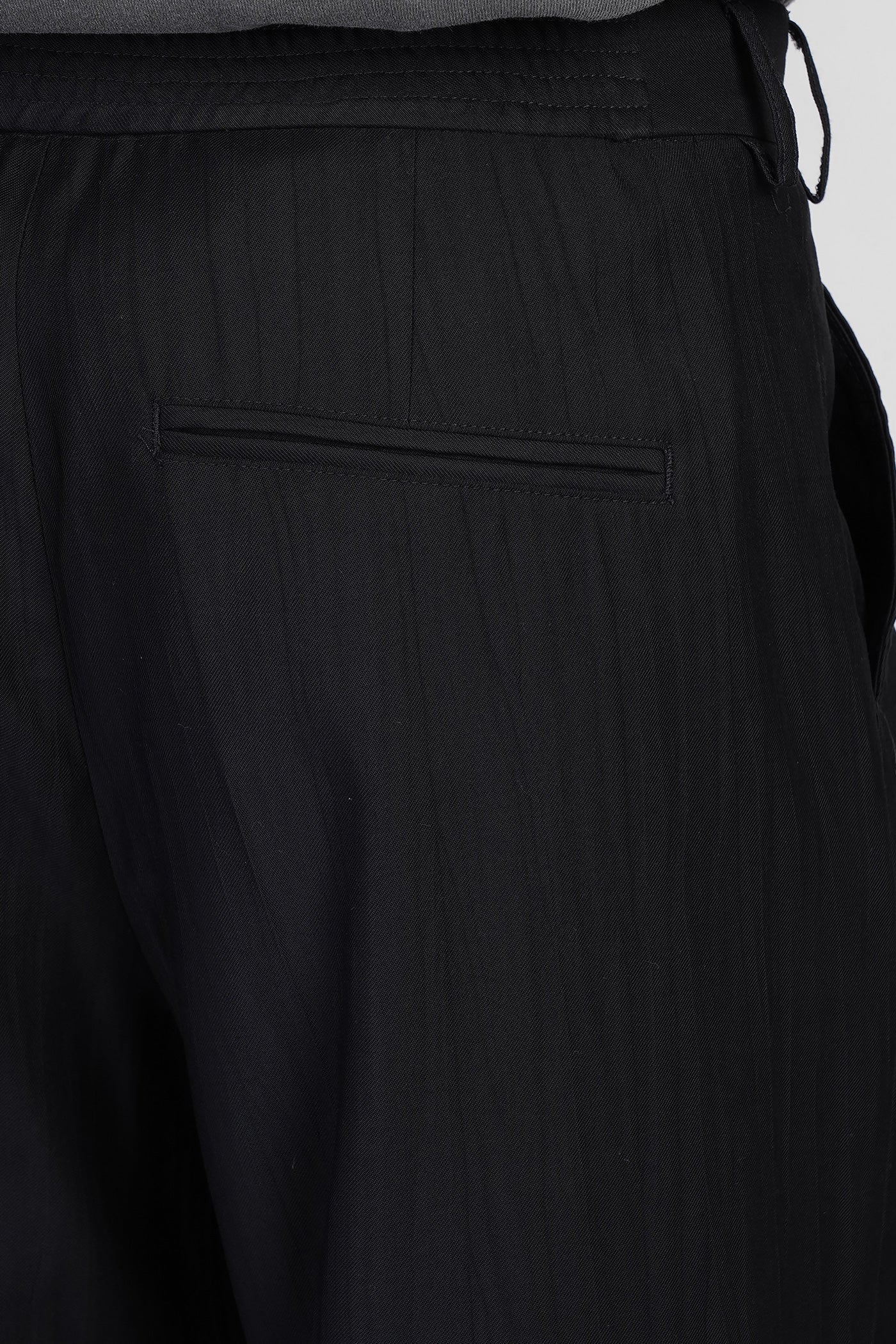 Pants in black viscose - Image 5