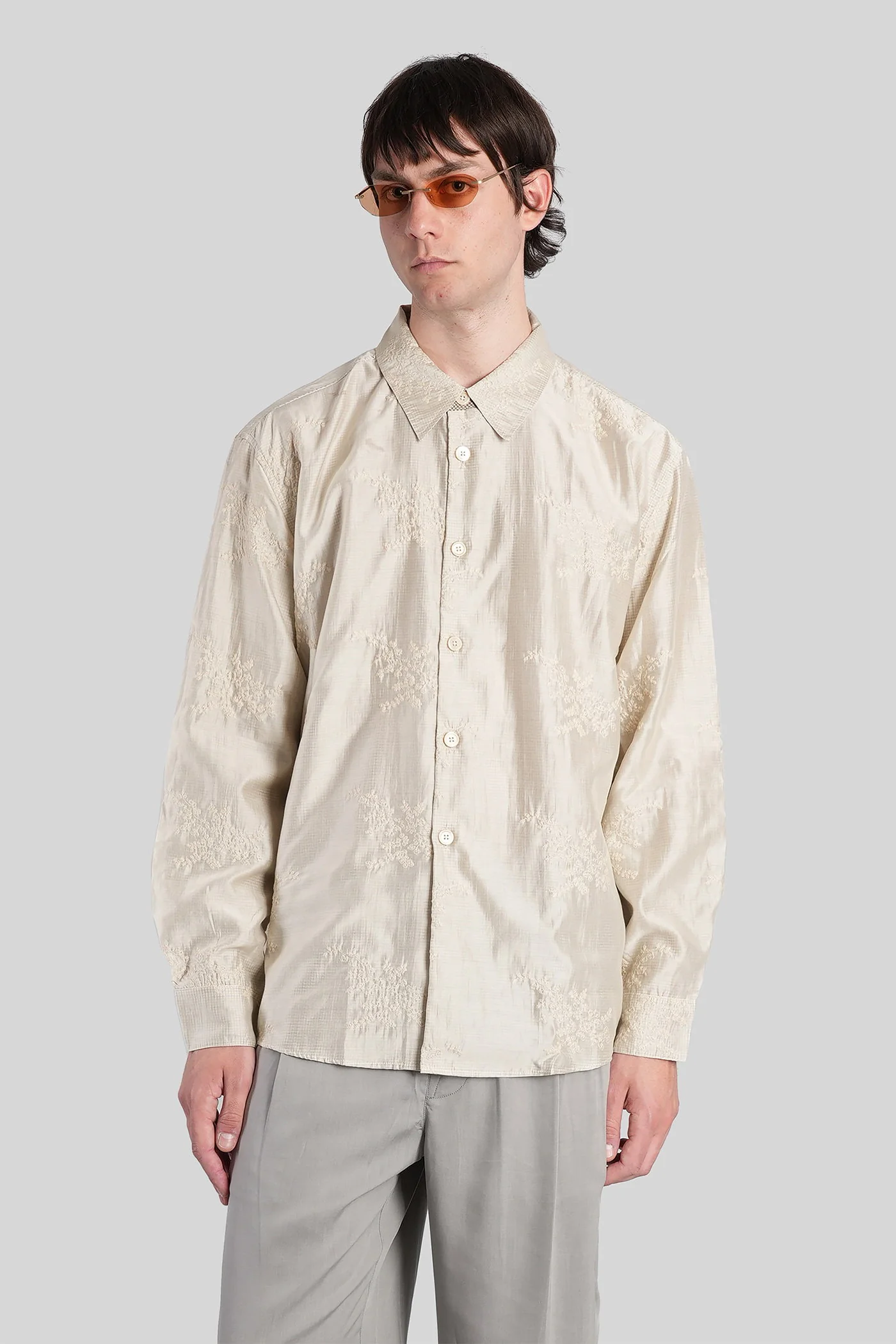 Shirt in beige wool and polyester