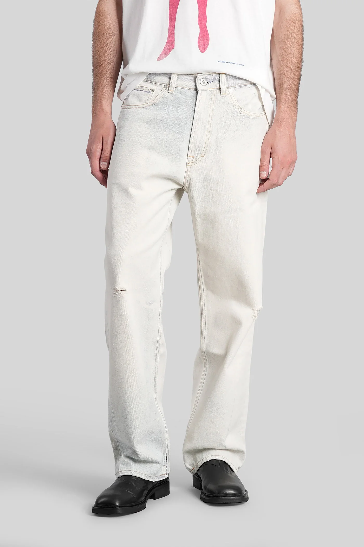 Third cut Jeans in beige denim