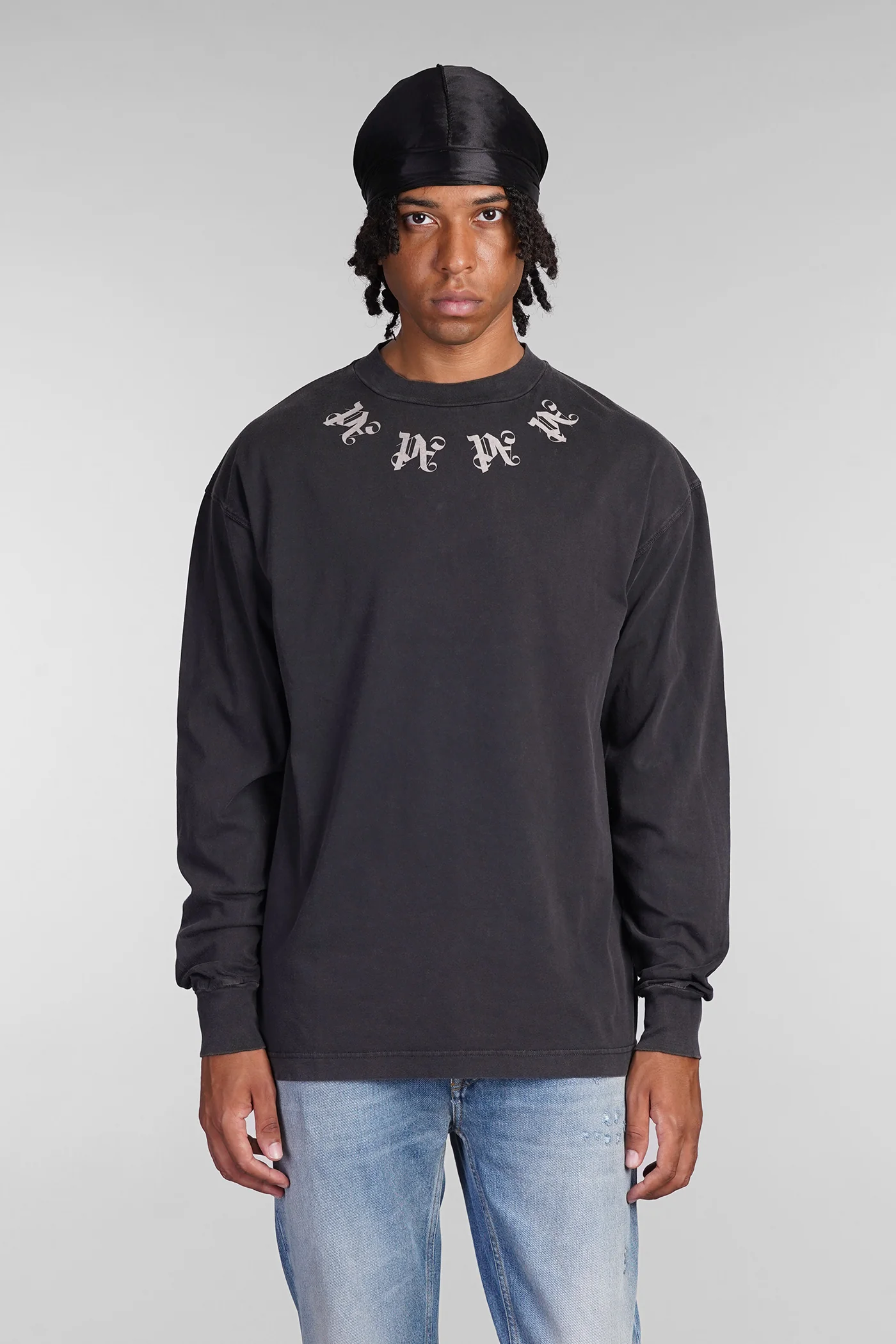 T-Shirt in black cotton