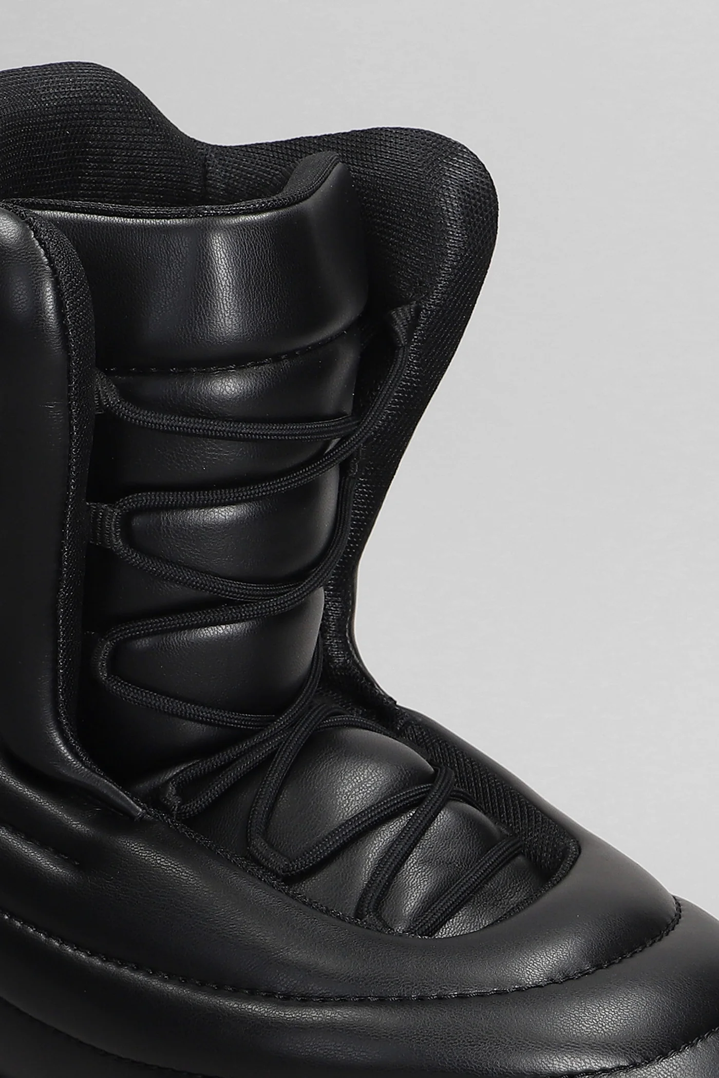 Neve lunar Ankle boots in black leather - Image 5