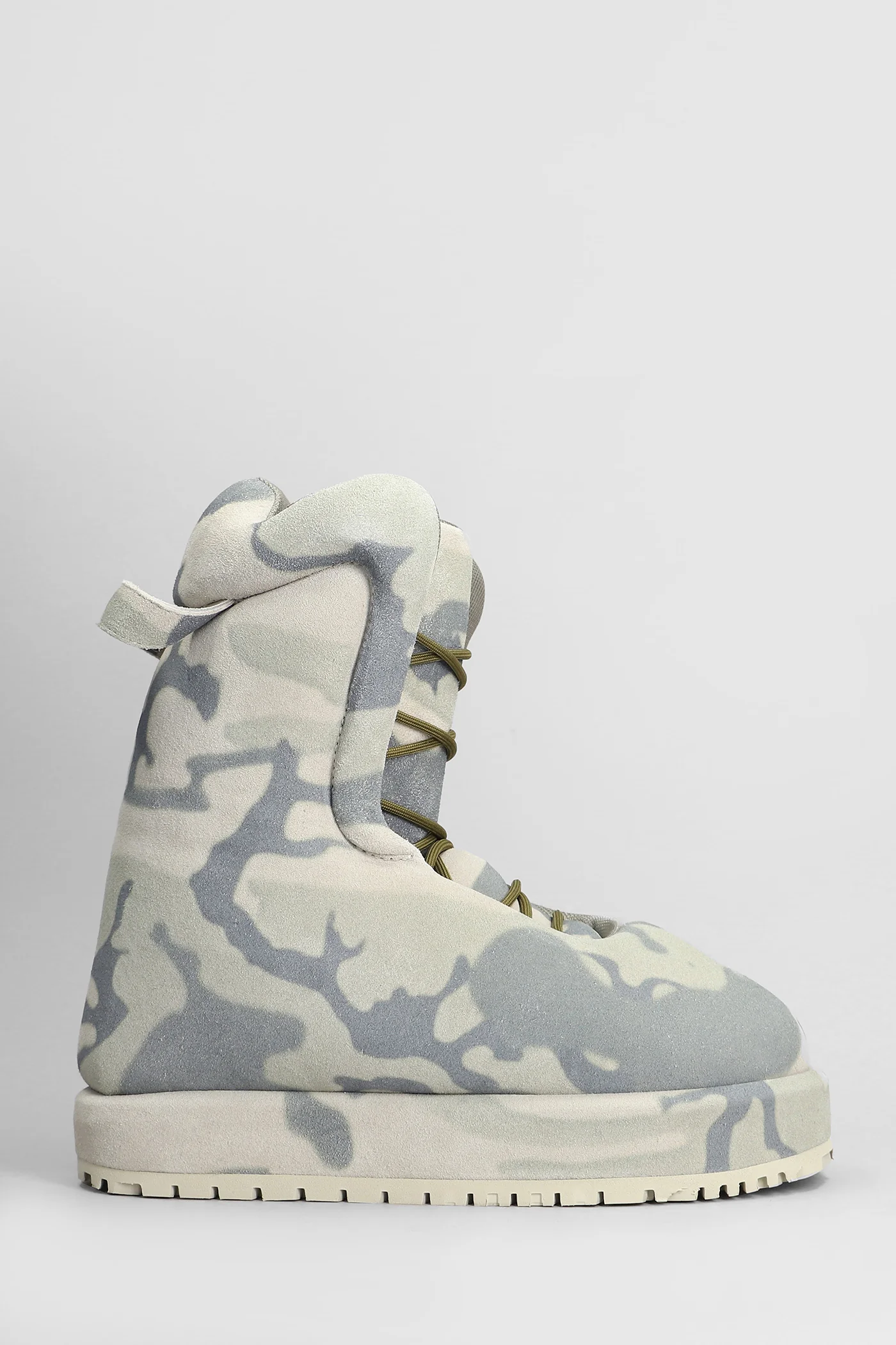 Neve venus Ankle boots in camouflage suede