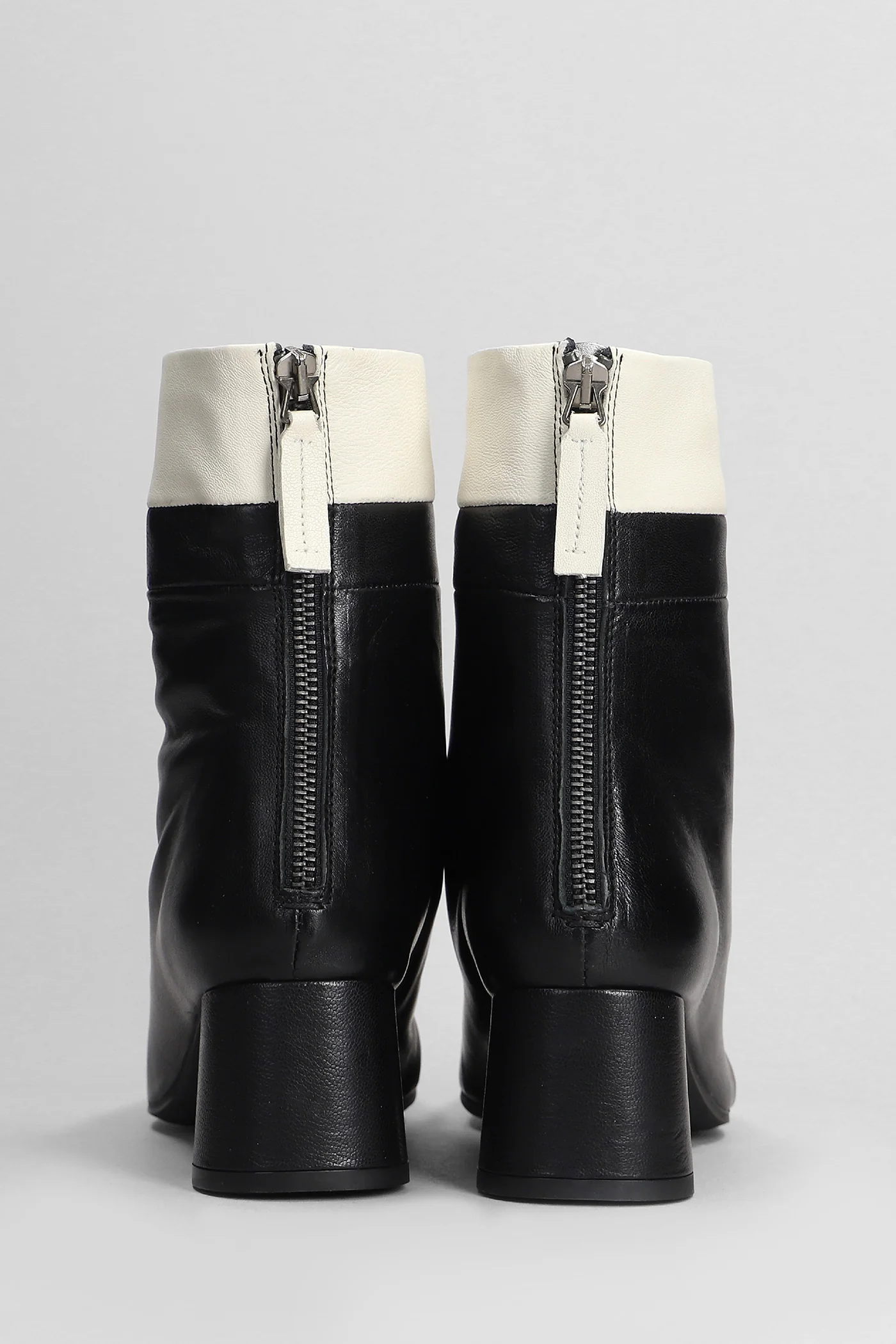 High heels Ankle boots in black leather - Image 4