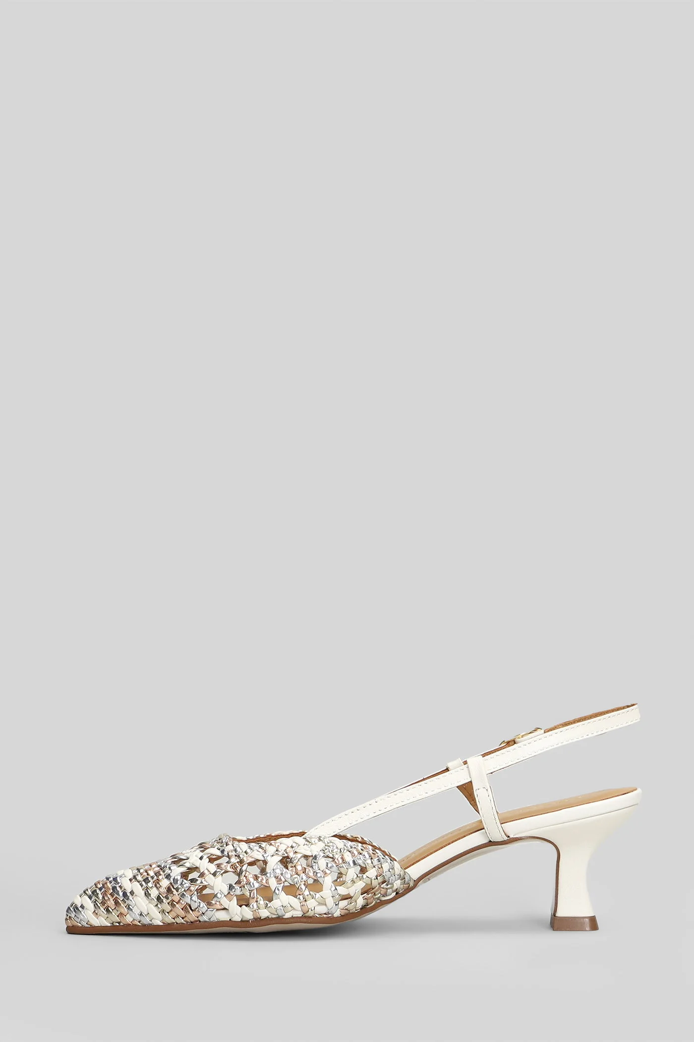 Pumps in white leather - Image 3