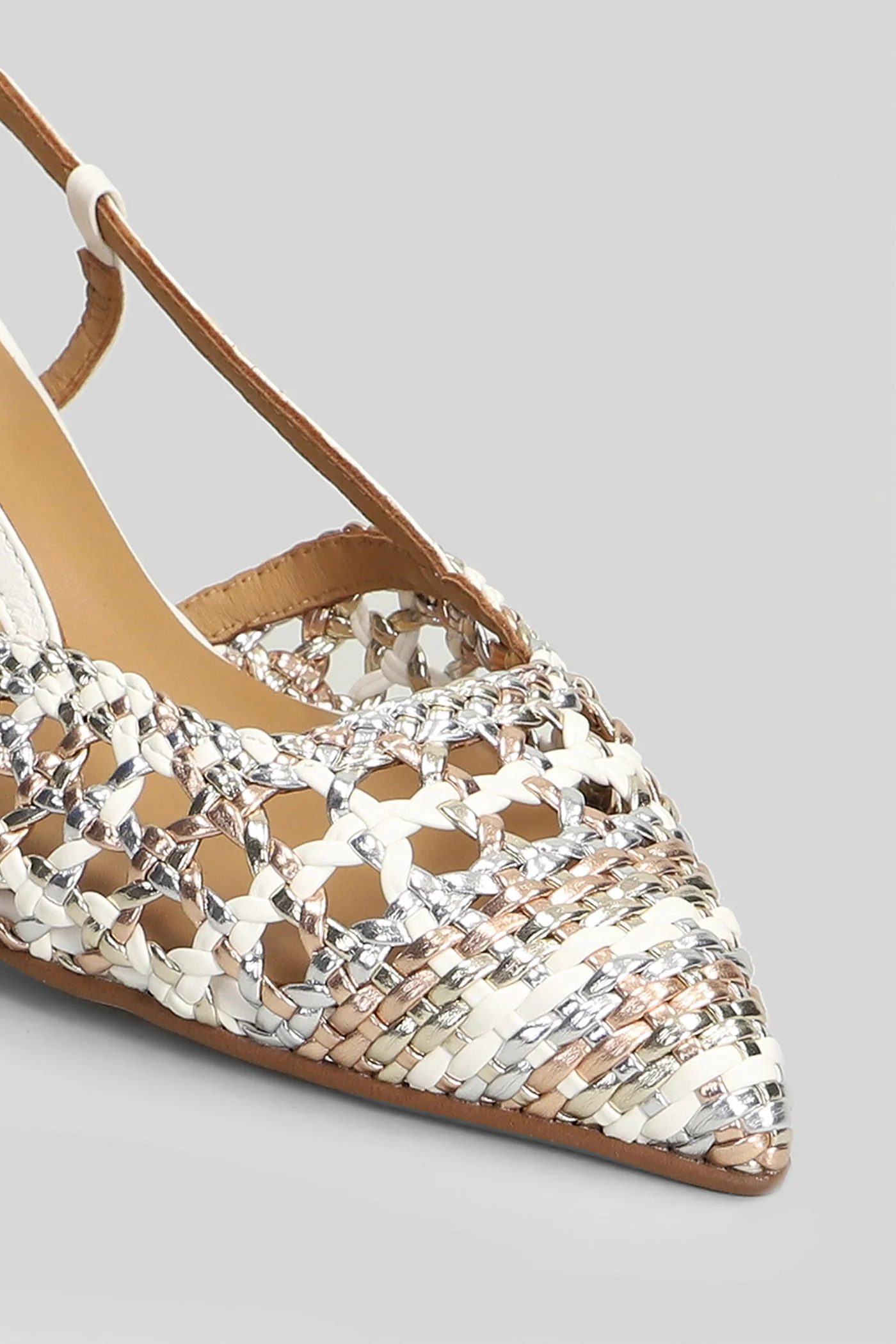 Pumps in white leather - Image 5