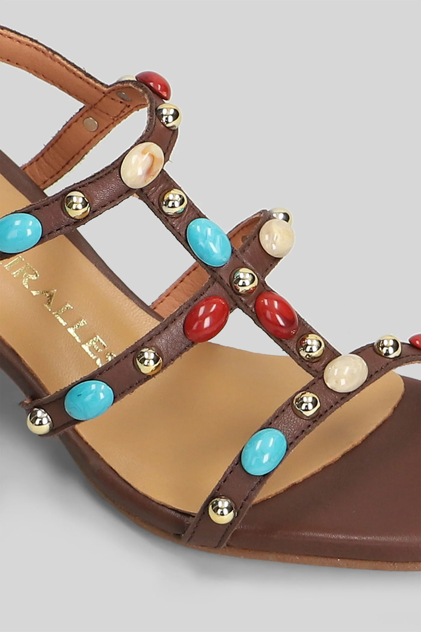 Sandals in brown leather - Image 5