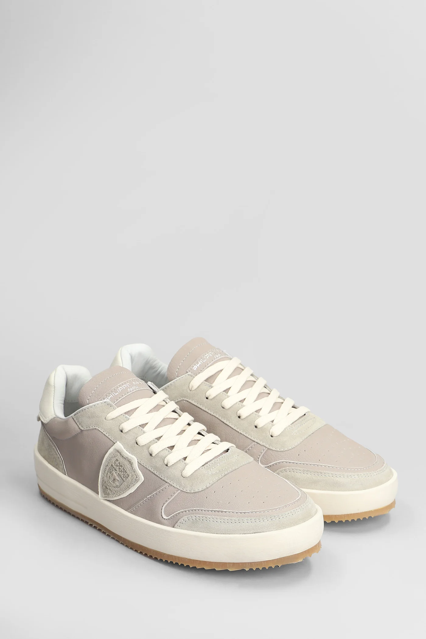 Nice Low Sneakers in grey suede and leather - Image 2