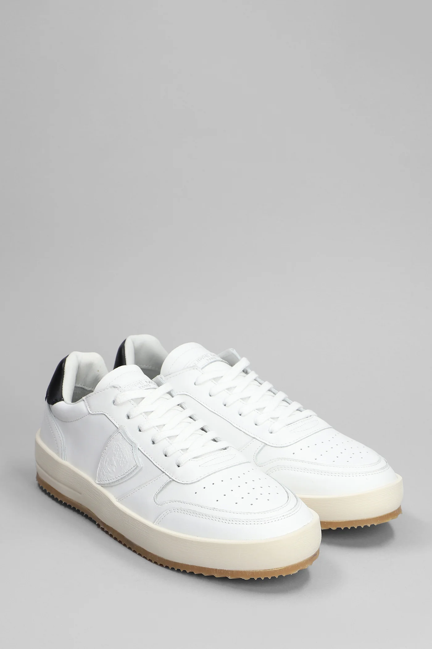 Nice Low Sneakers in white leather - Image 2