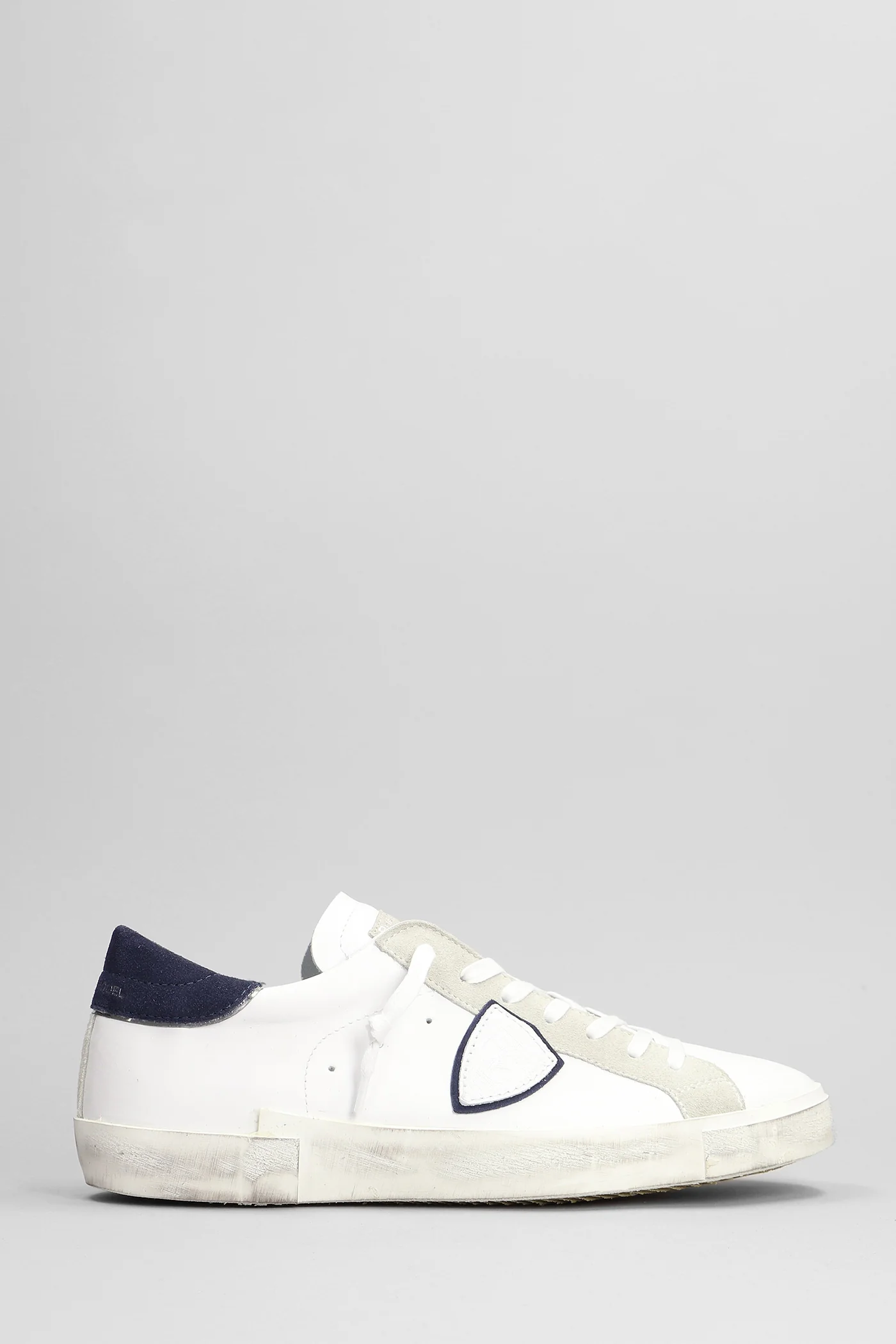 Prxs Sneakers in white suede and leather