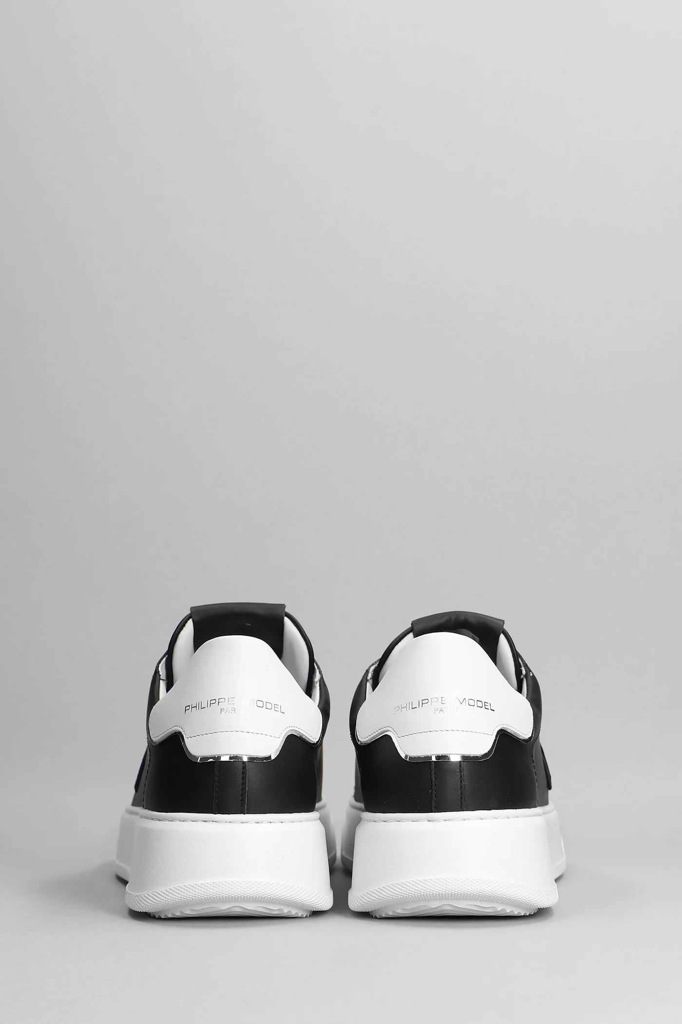 Temple Sneakers in black leather - Image 4