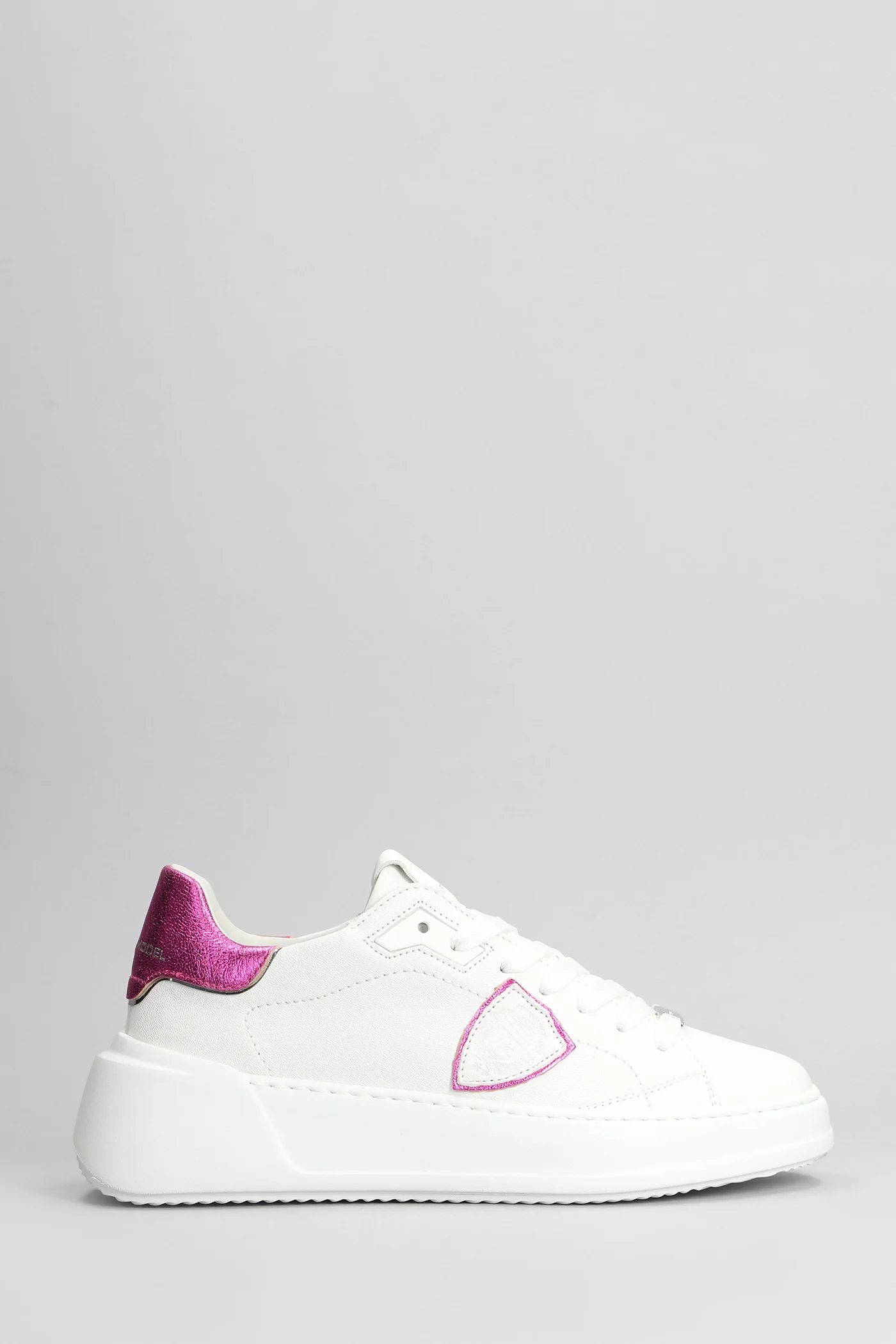 Tres Temple Sneakers in white leather