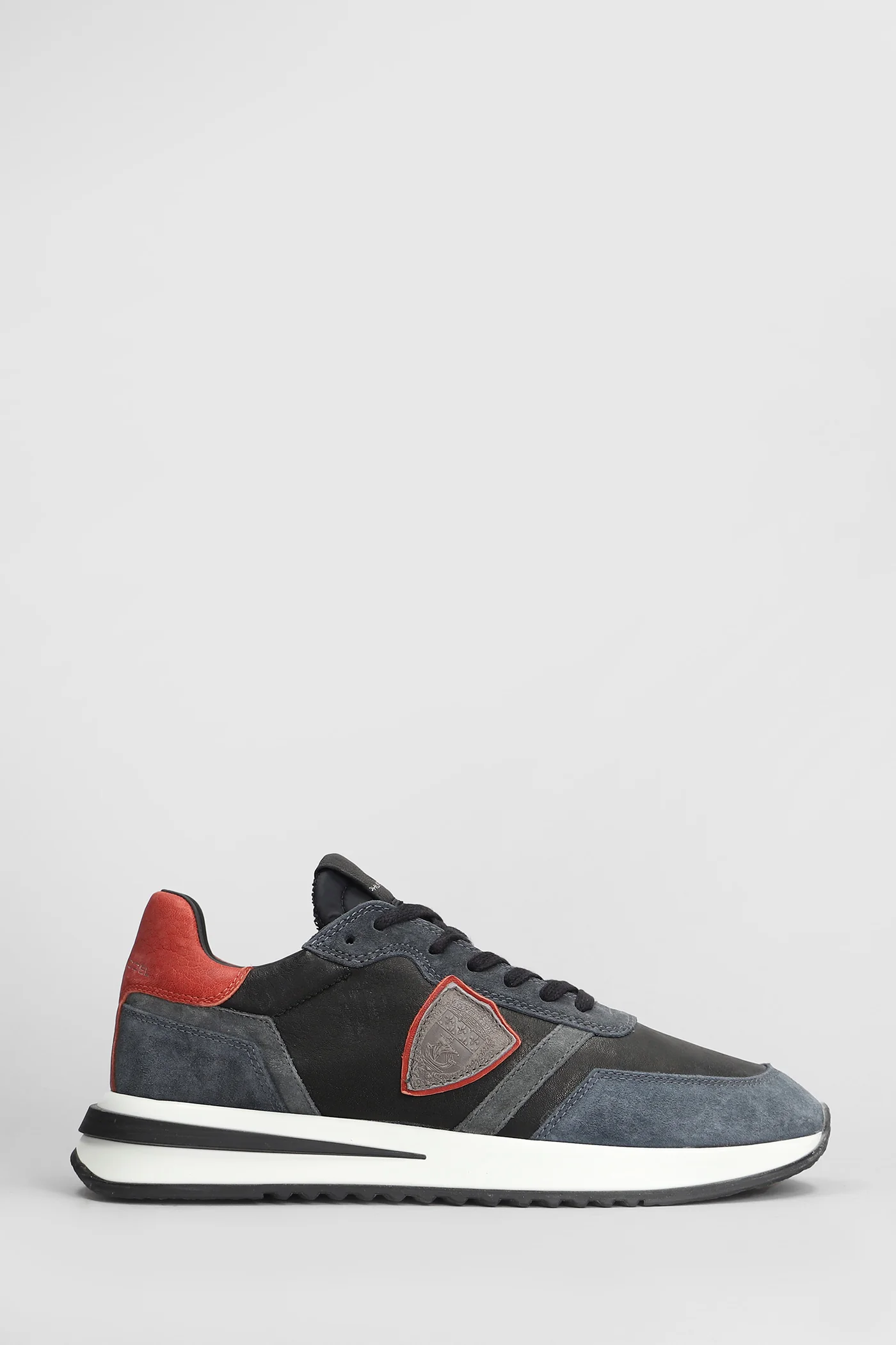 Tropez 2.1 Low Sneakers in black suede and leather