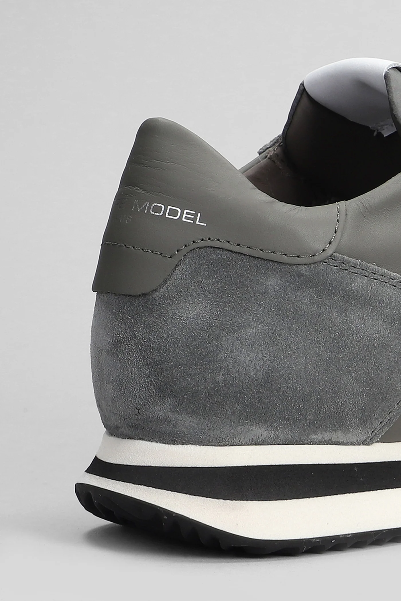 Trpx Low Sneakers in grey suede and leather - Image 5