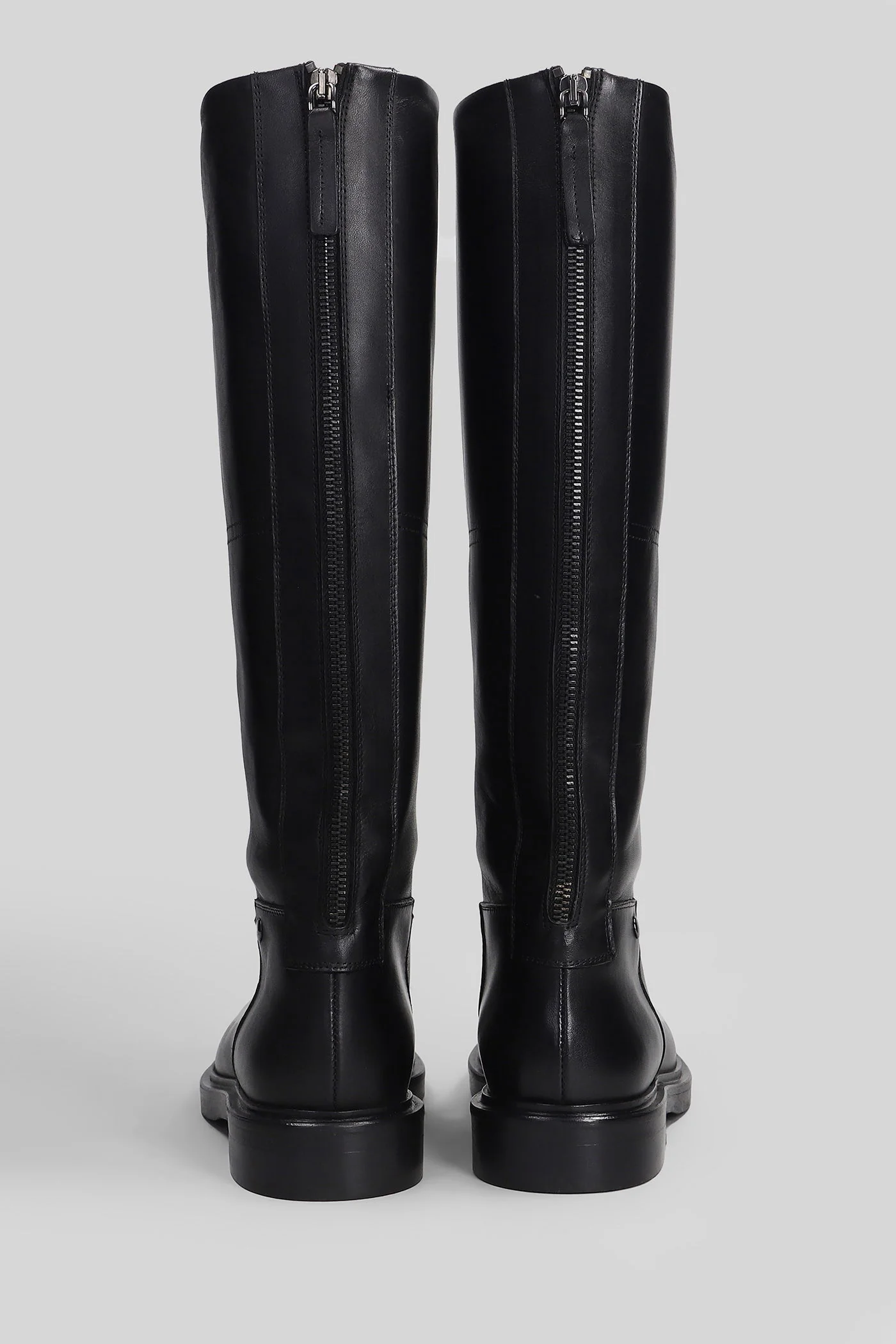 Eve low heels boots in black leather - Image 4