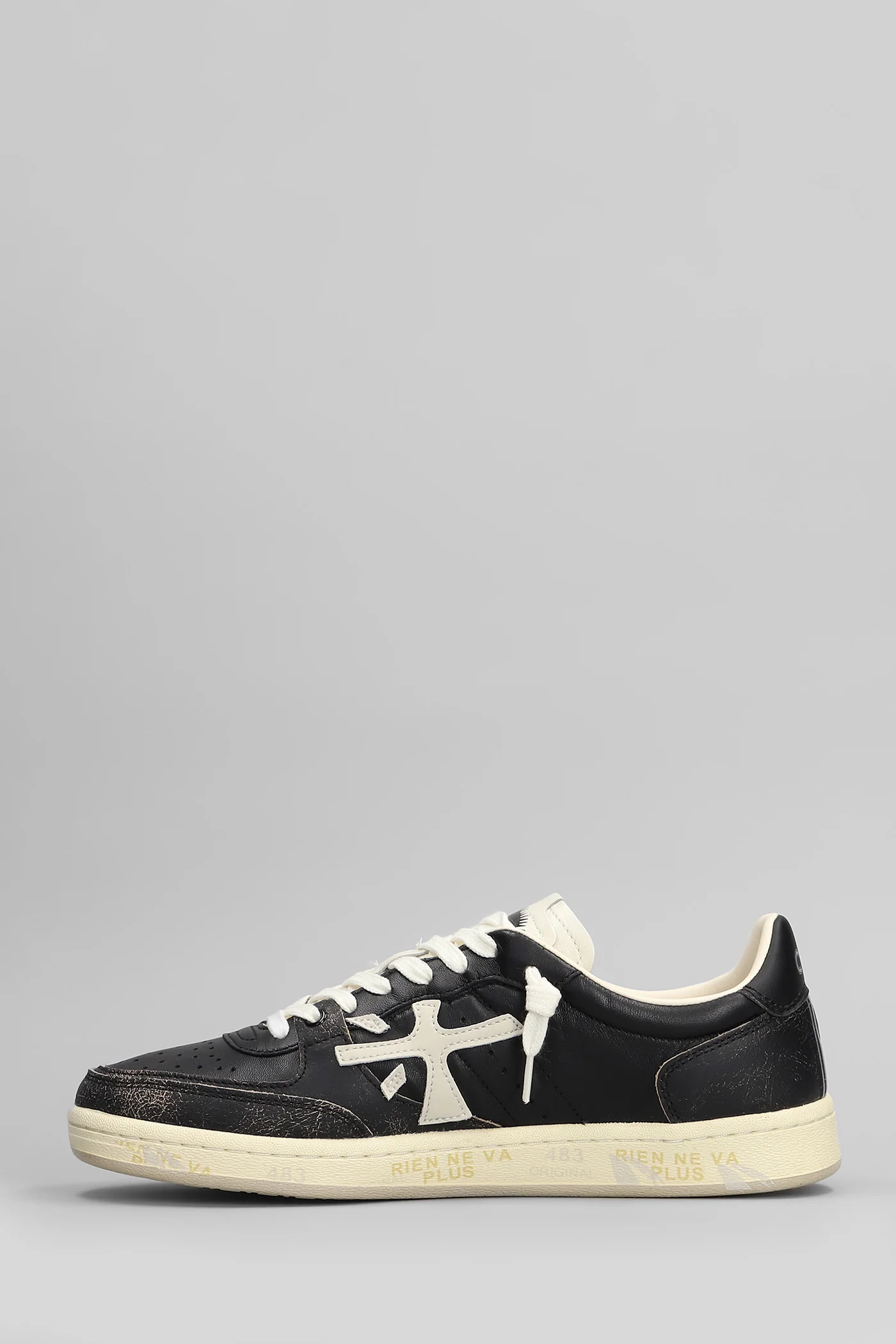 Bskt Clay Sneakers in black leather - Image 3