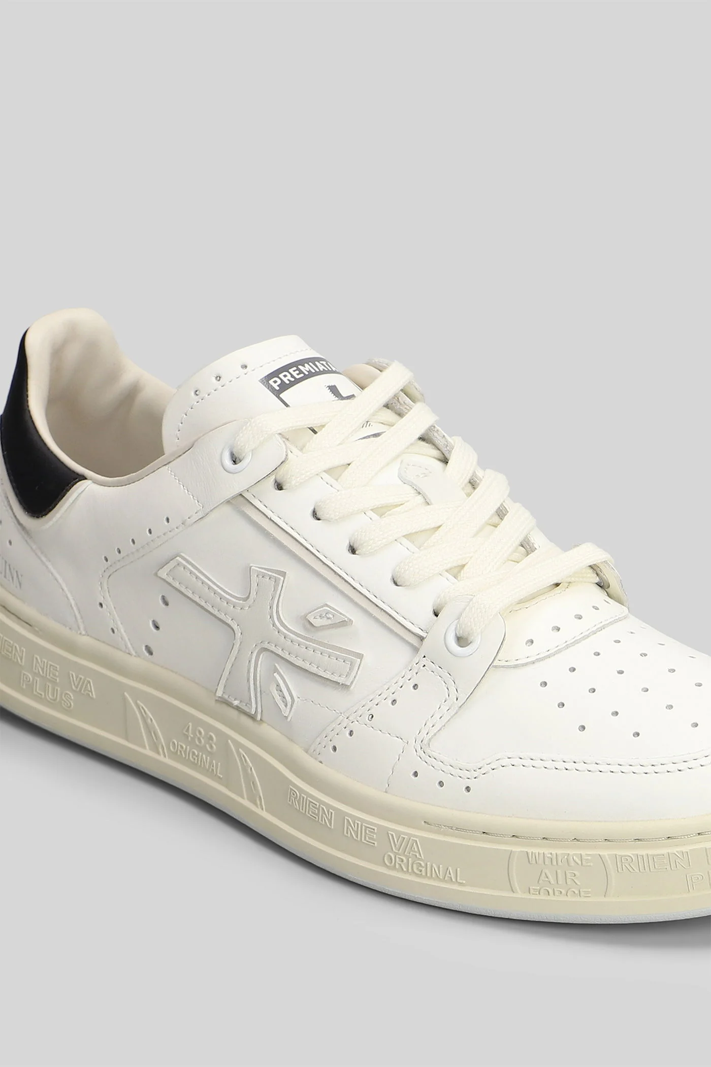 Quinn Sneakers in white leather - Image 5
