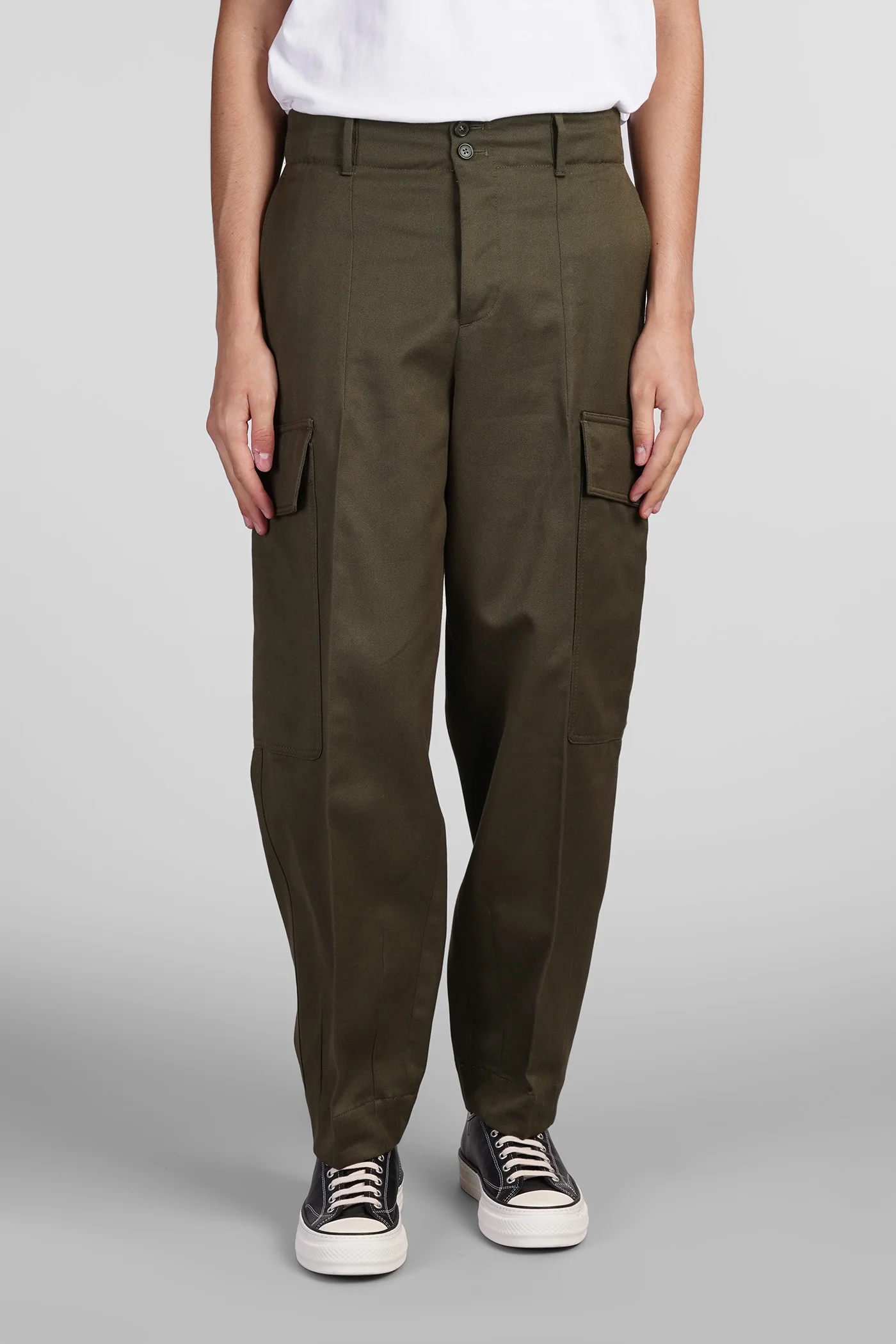 Pants in green wool