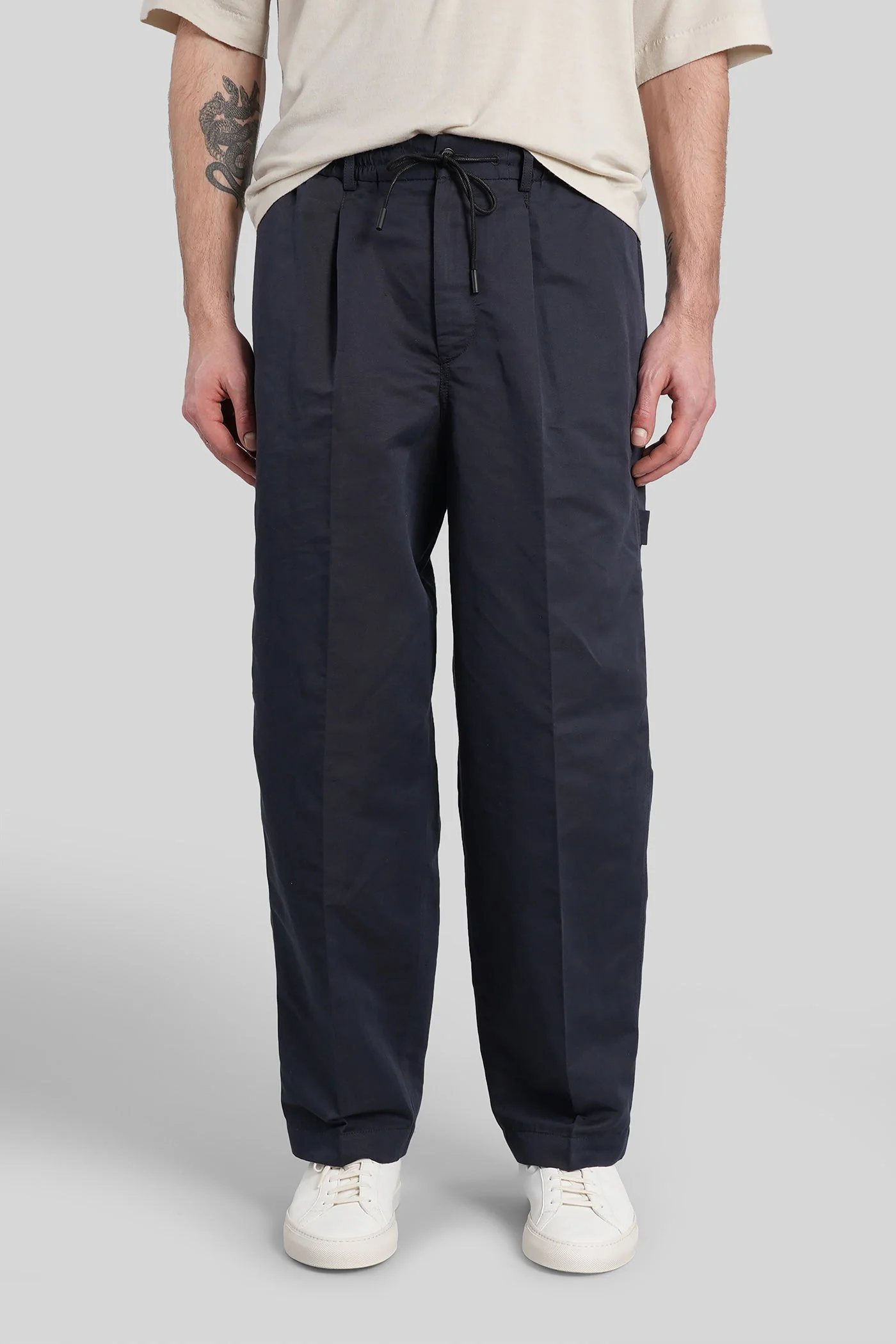 Pu38 Pants in black linen