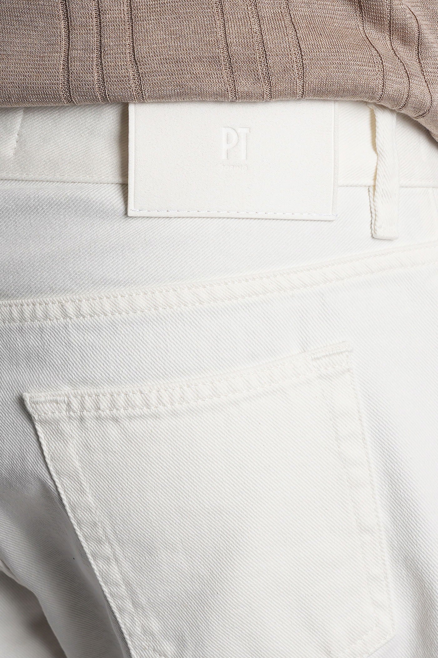 Tx14t0 Jeans in white denim - Image 5