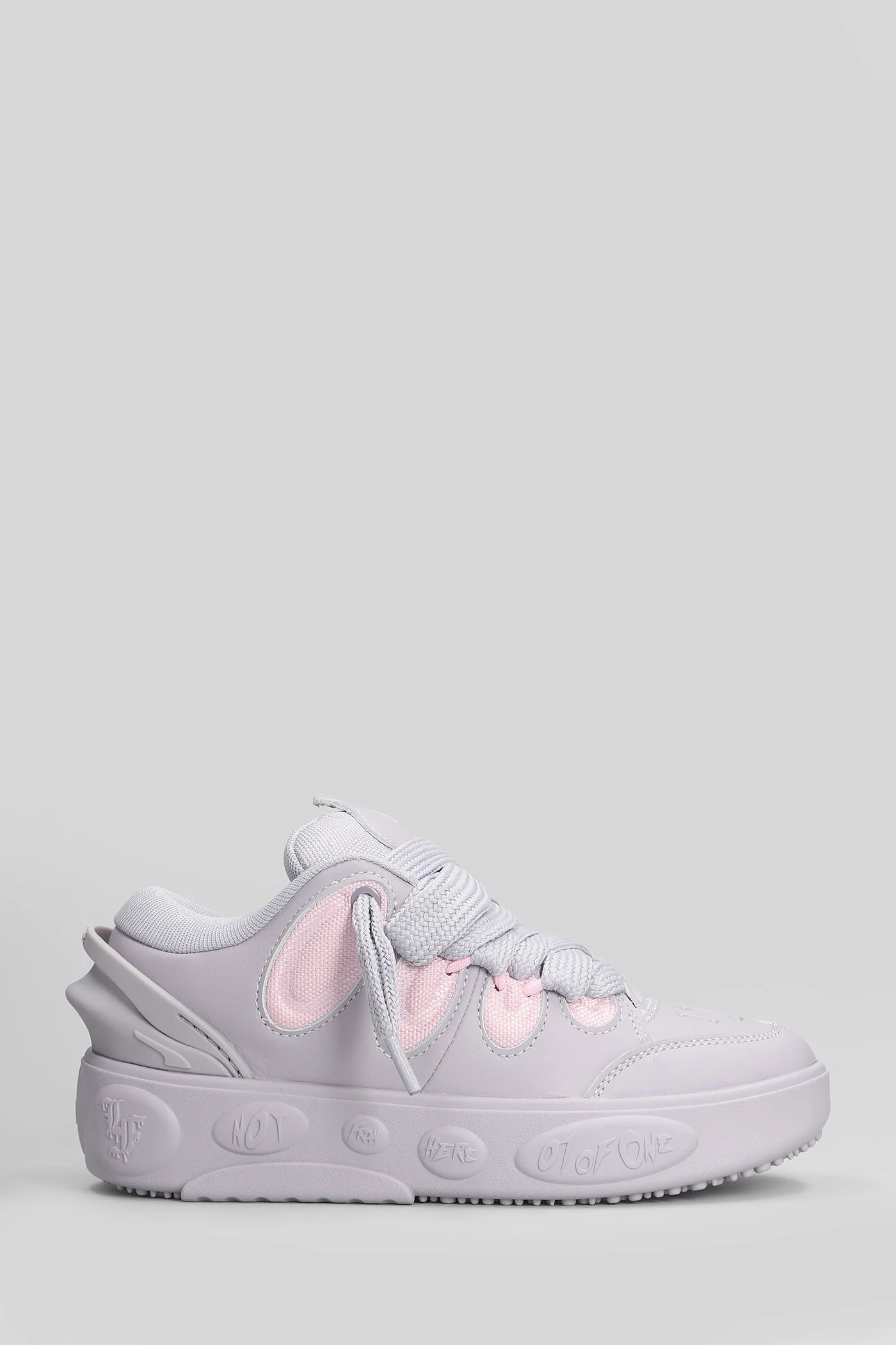 La France Wolf Sneakers in Viola leather