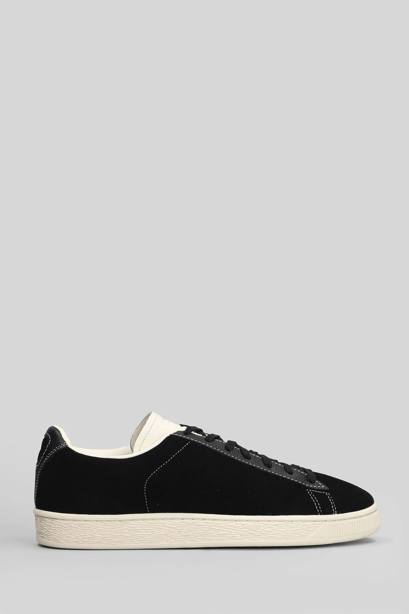 Suede Icons Sneakers in black suede