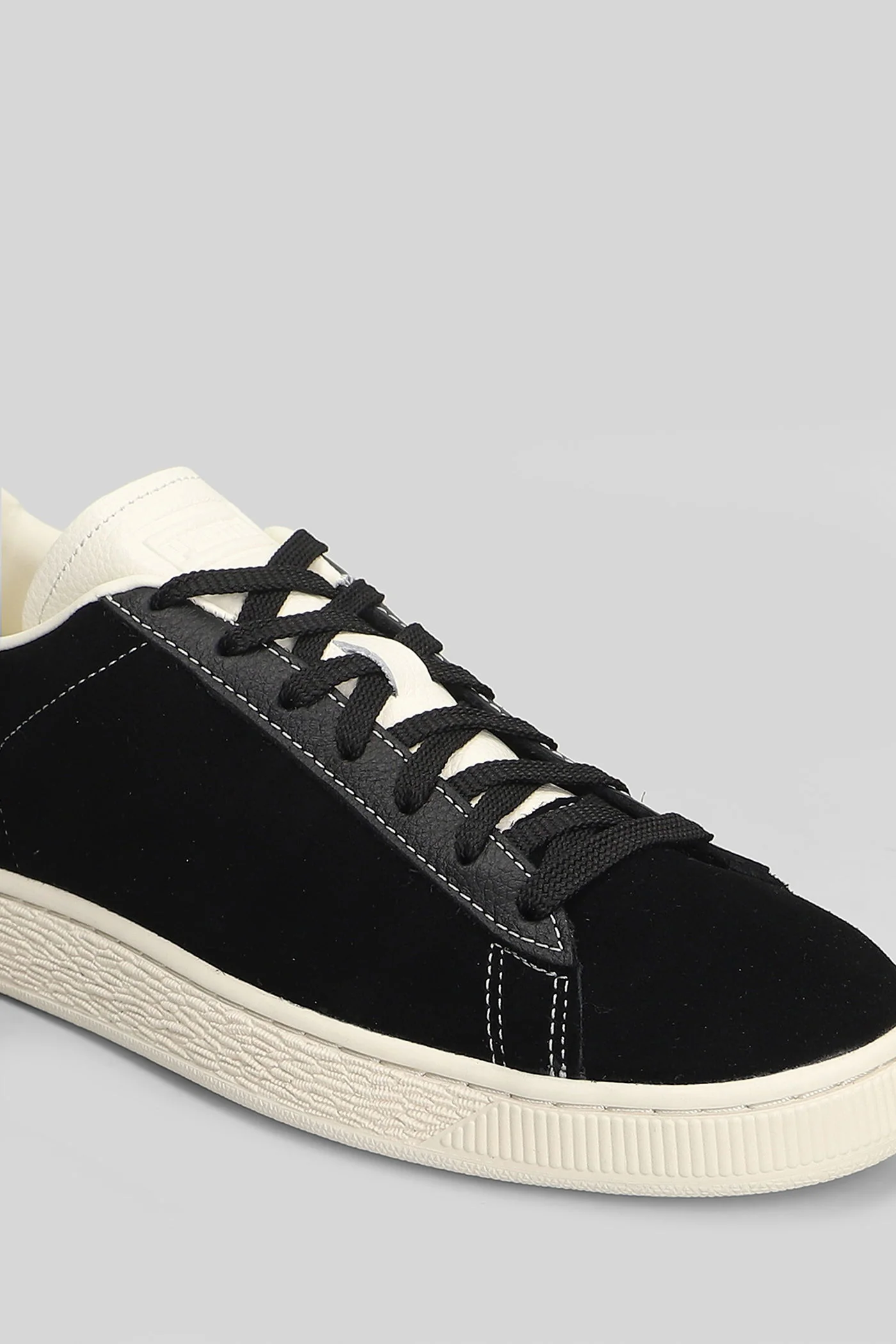 Suede Icons Sneakers in black suede - Image 5