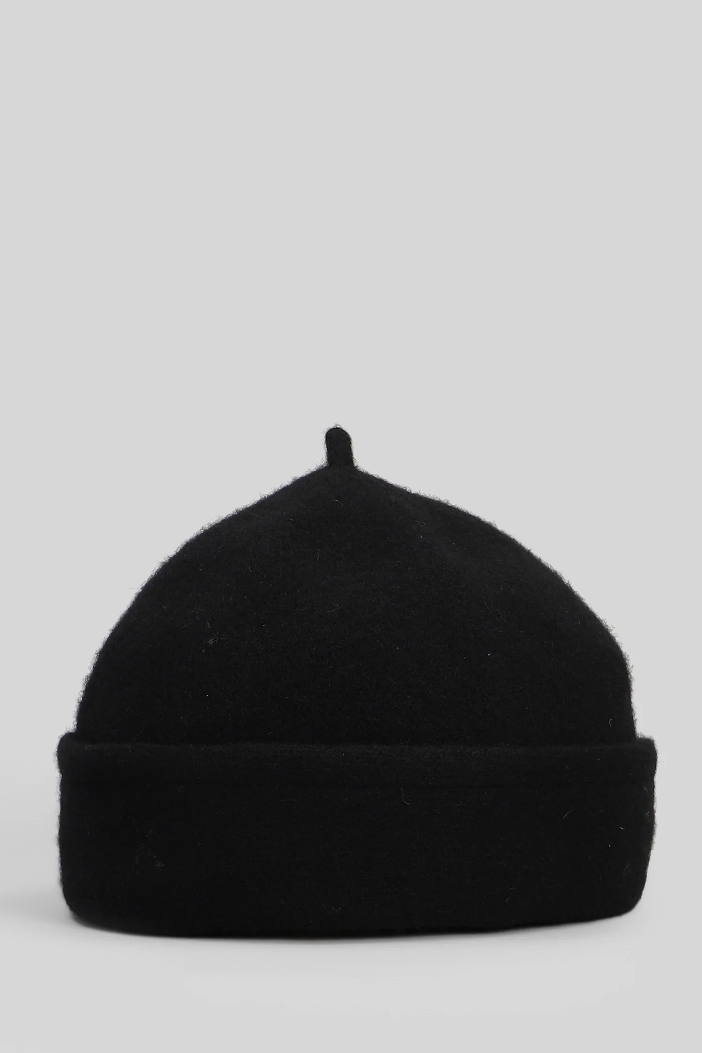 Hats in black wool - Image 2