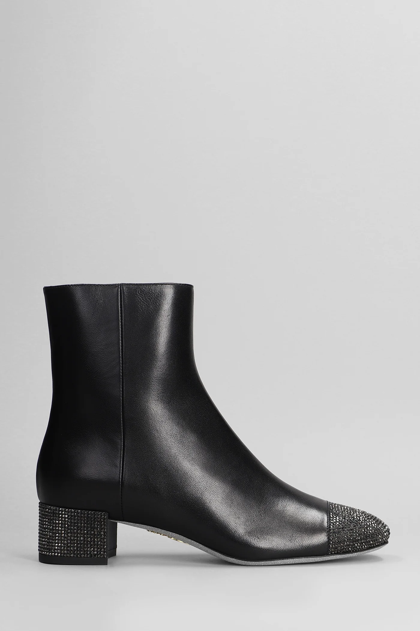 Bonnie low heels Ankle boots in black leather
