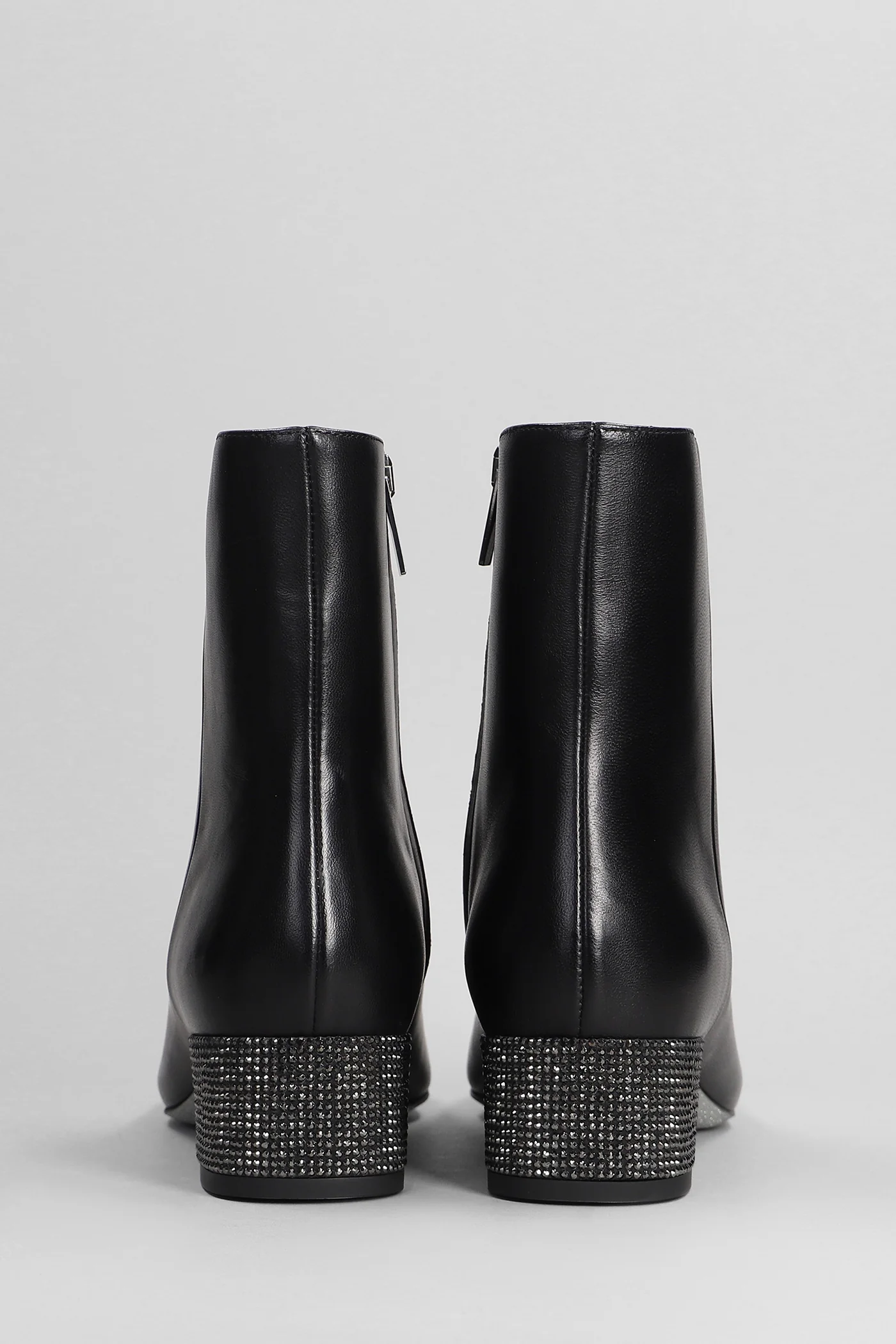 Bonnie low heels Ankle boots in black leather - Image 4