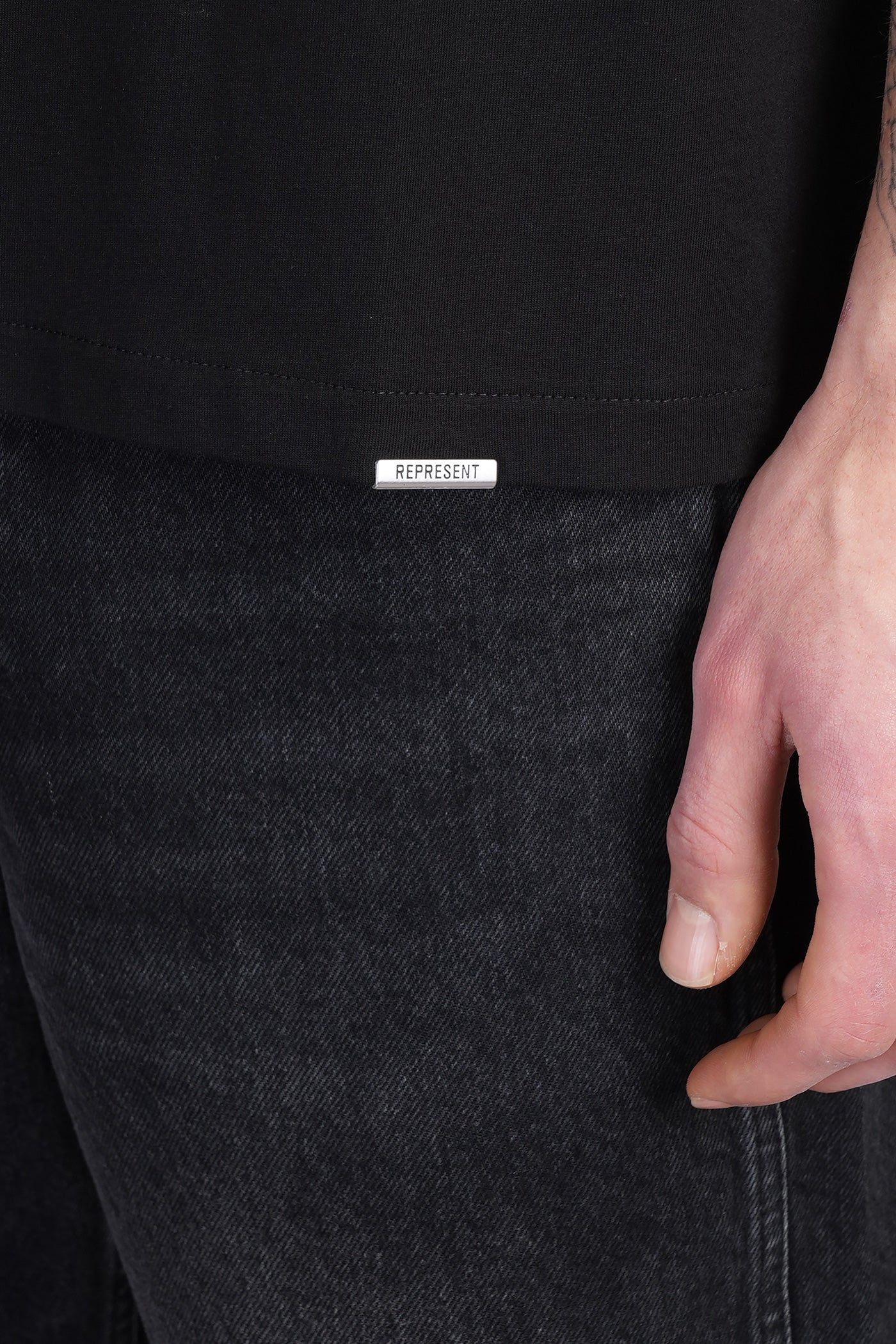 T-Shirt in black cotton - Image 5