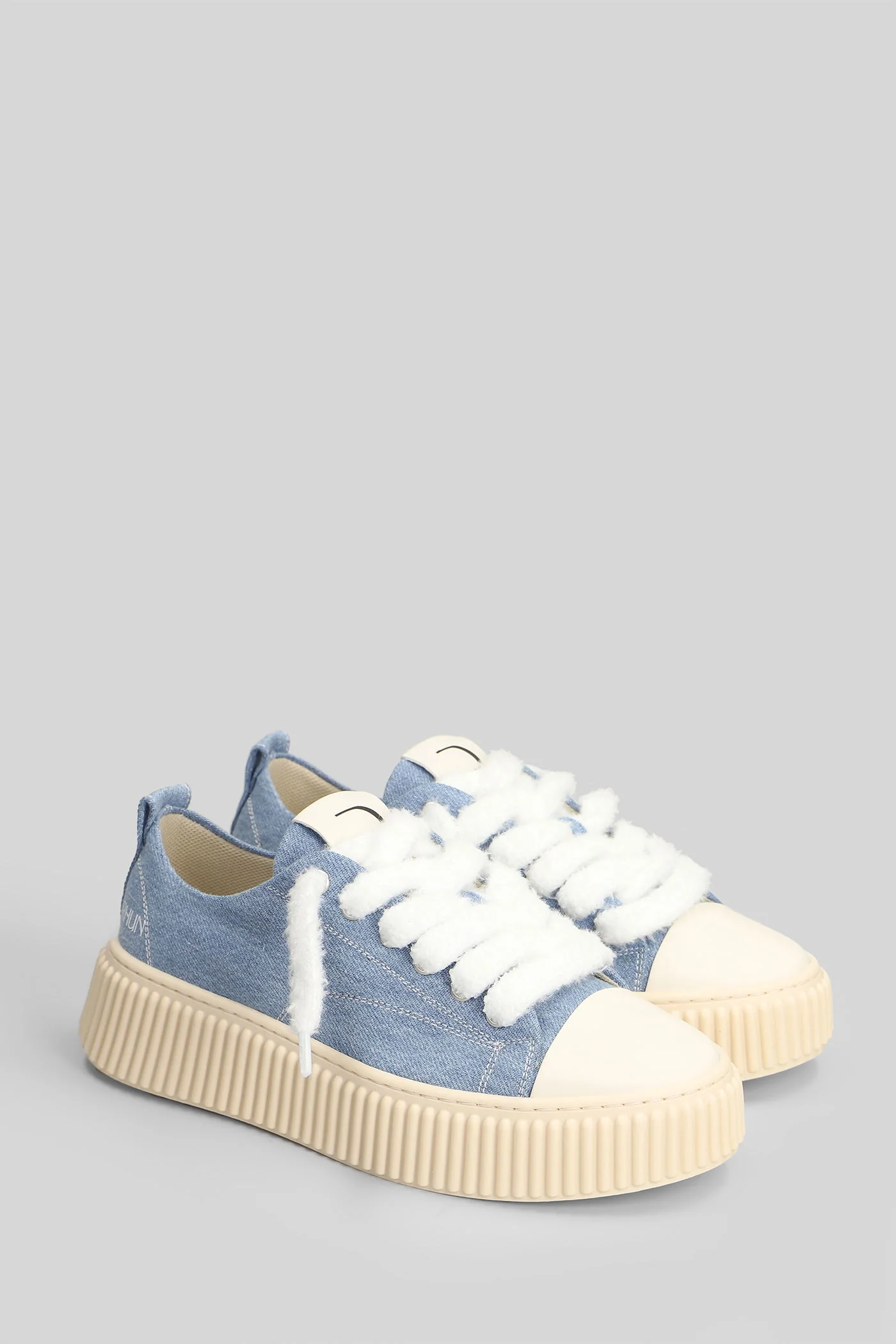 Canvas Sneakers in cyan denim - Image 2